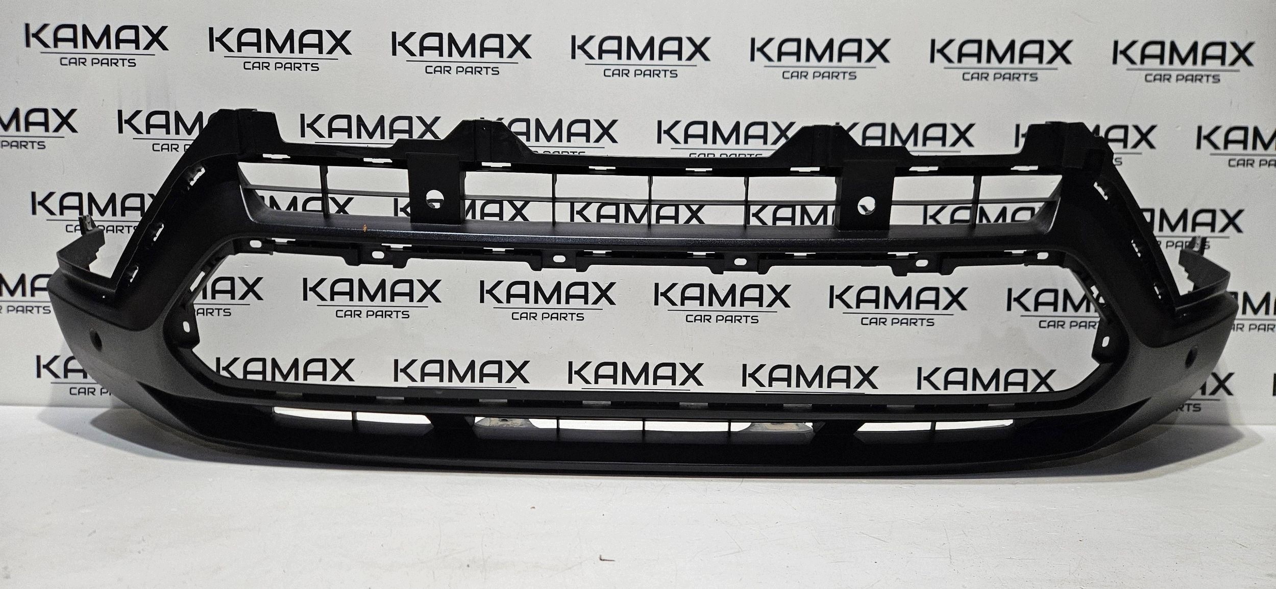 front bumper front Dacia Spring 620227121R