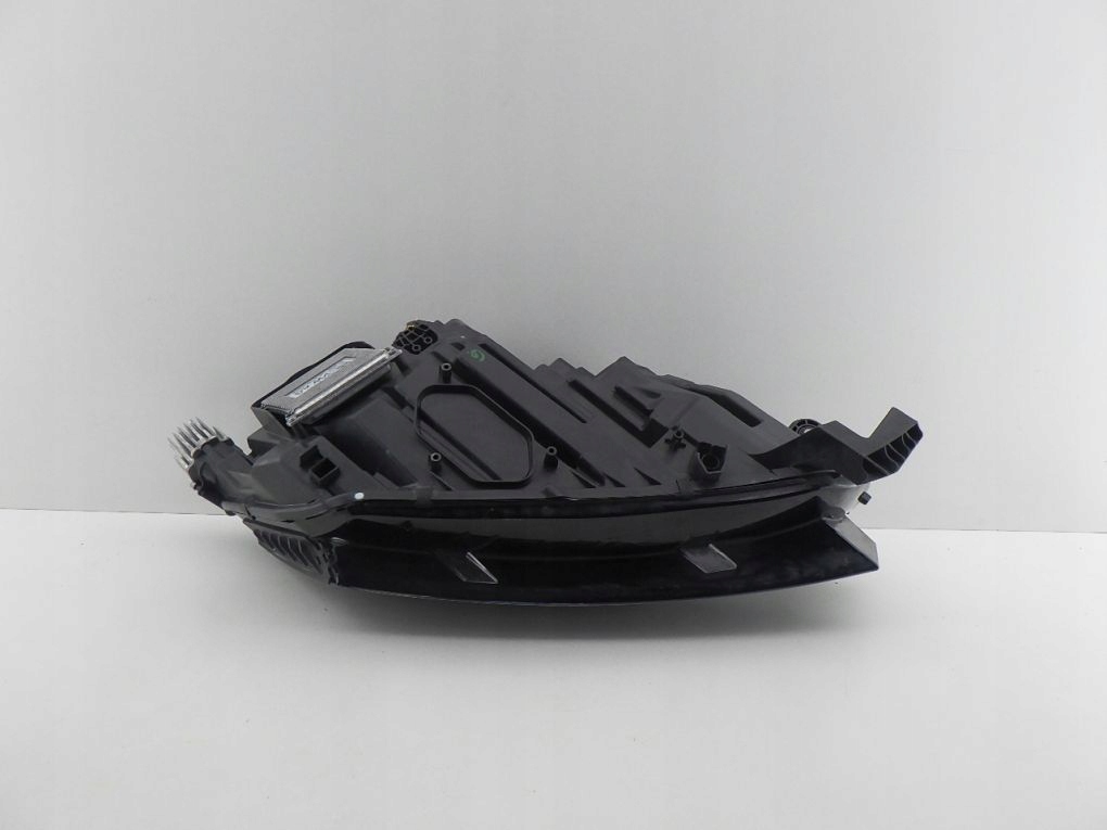 SKODA OCTAVIA 4 IV 5E4 FULL LED 20- light left front