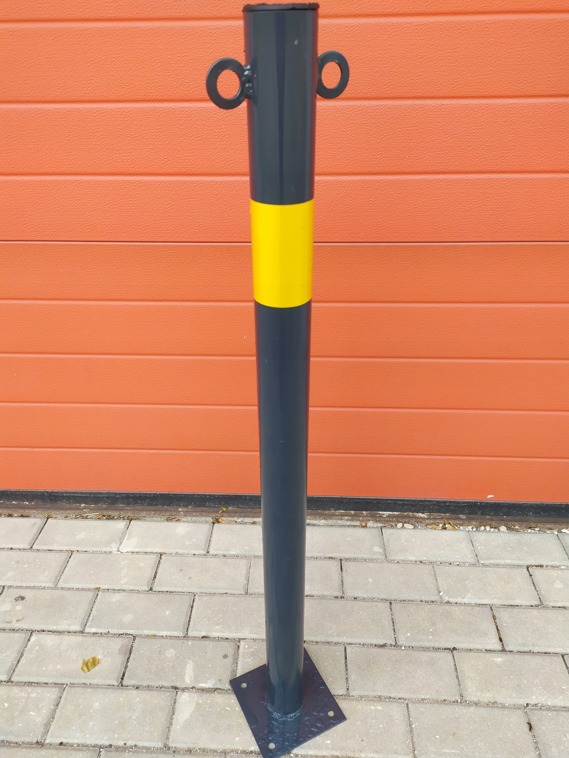 SŁUPEK PARKINGOWY FI60 100CM ANTRACYT OCZKA USZY