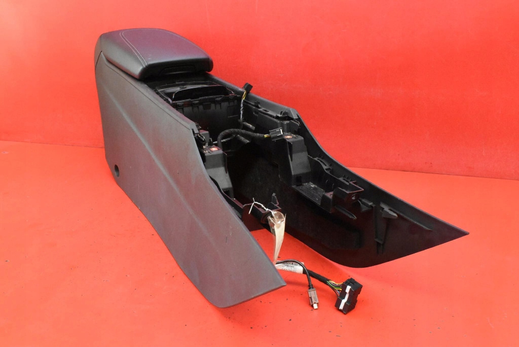 TUNEL central armrest 3009977500 OPEL INSIGNIA B 17-20