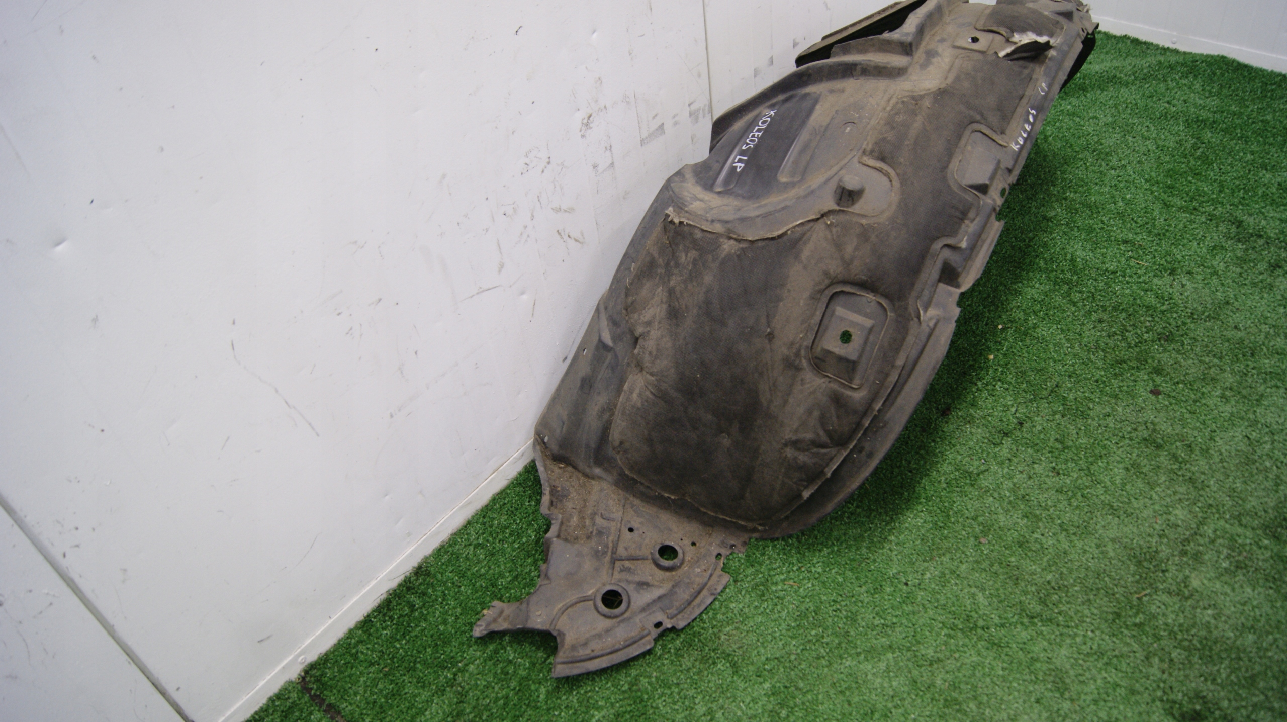mudguard left front RENAULT KOLEOS 63843JY00A