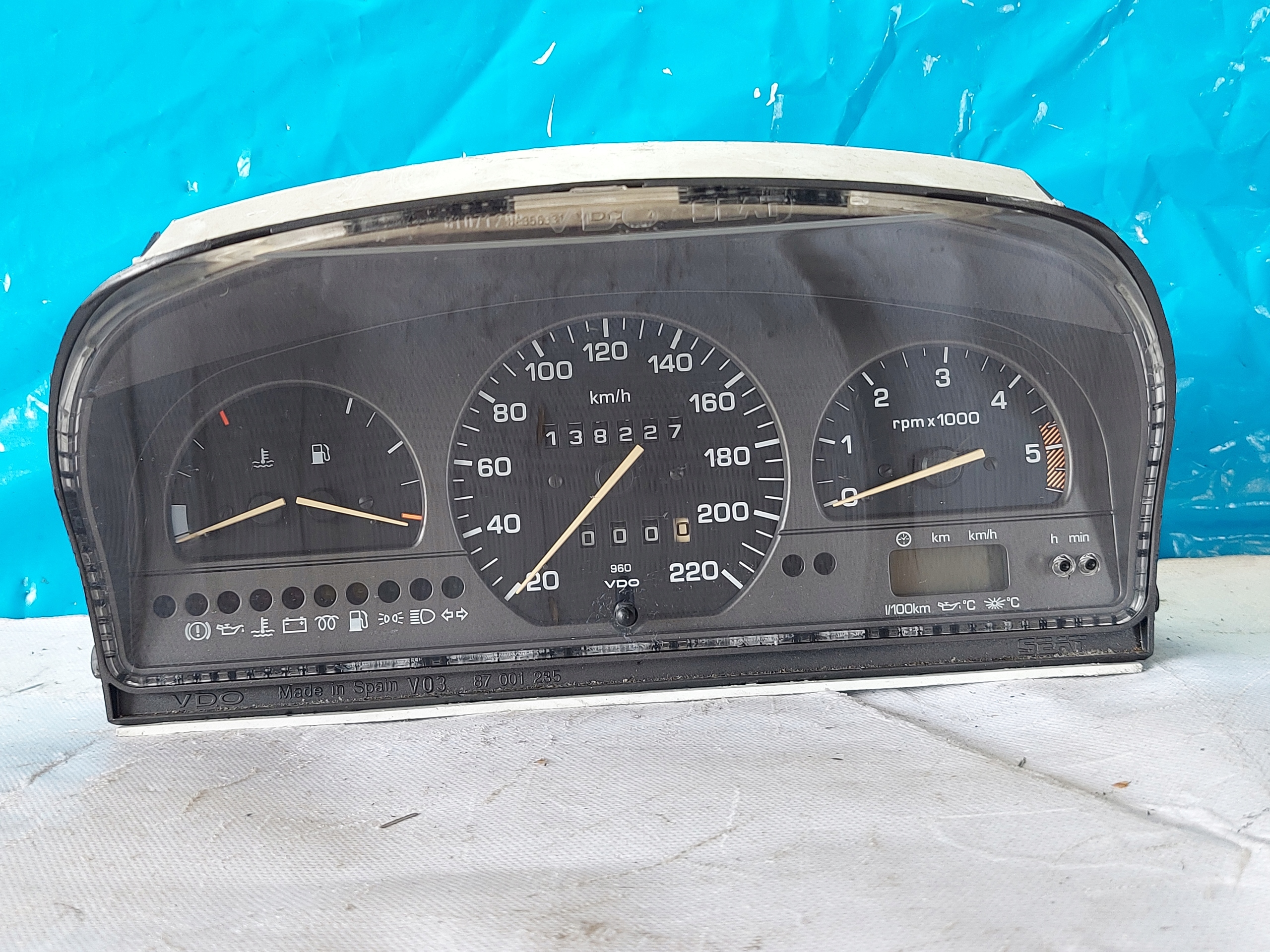 dials clock SEAT TOLEDO and 1.9 TDI 1L0919033DB
