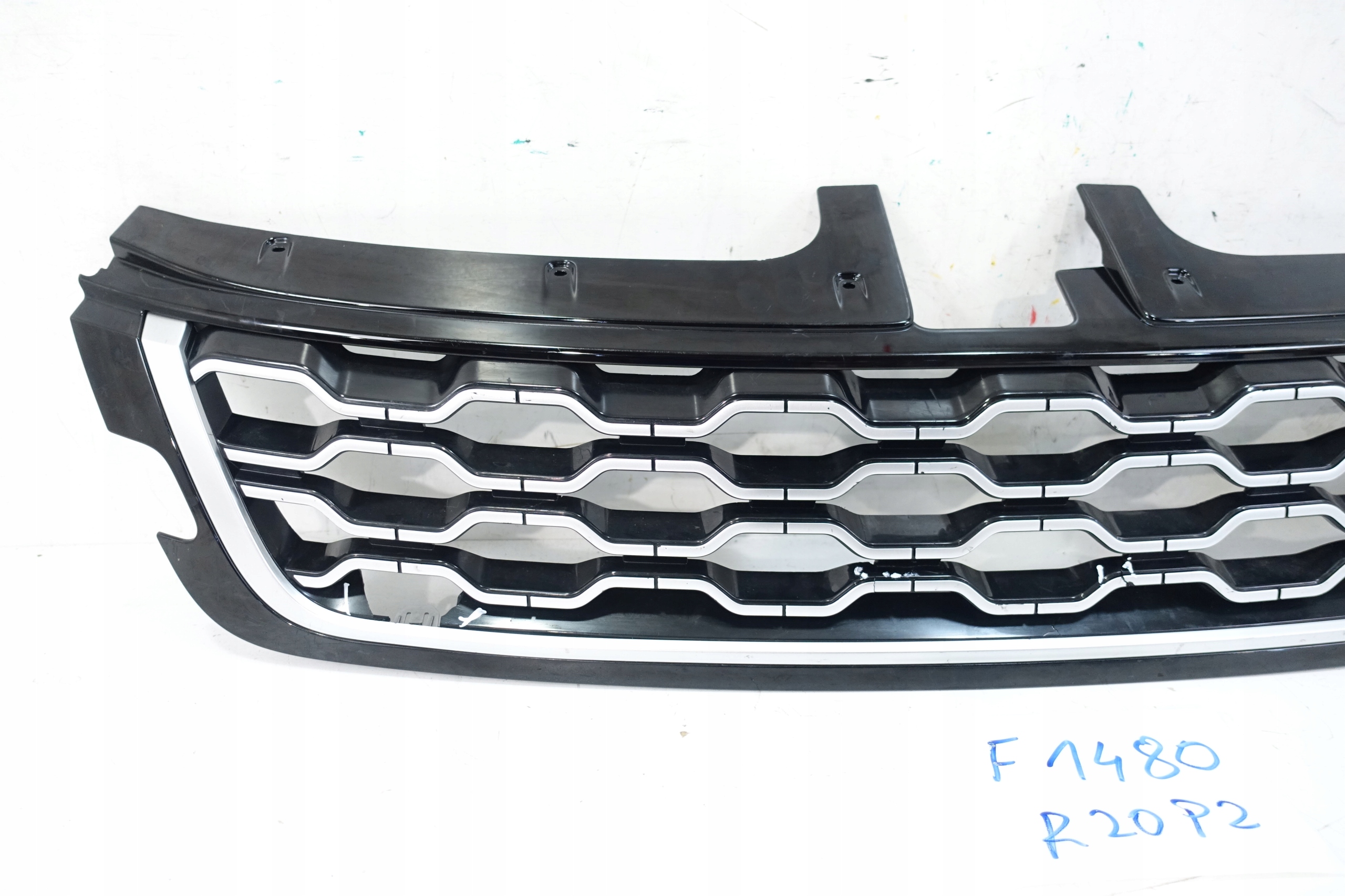 LAND ROVER EVOQUE II 2019- Grille Radiateur K8D2-8200A K8D2-8200B