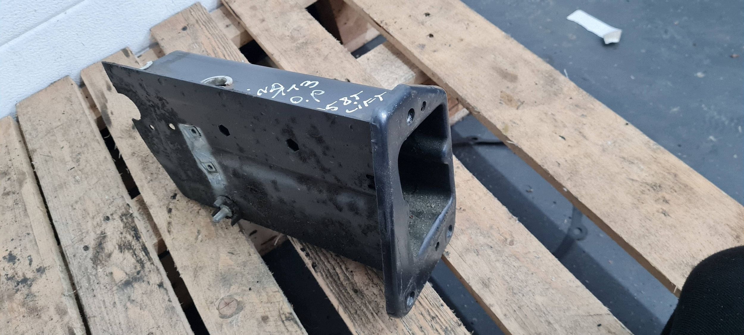 A5 8T LIFT S5 quarter right right front LX7R A4 B8 S4