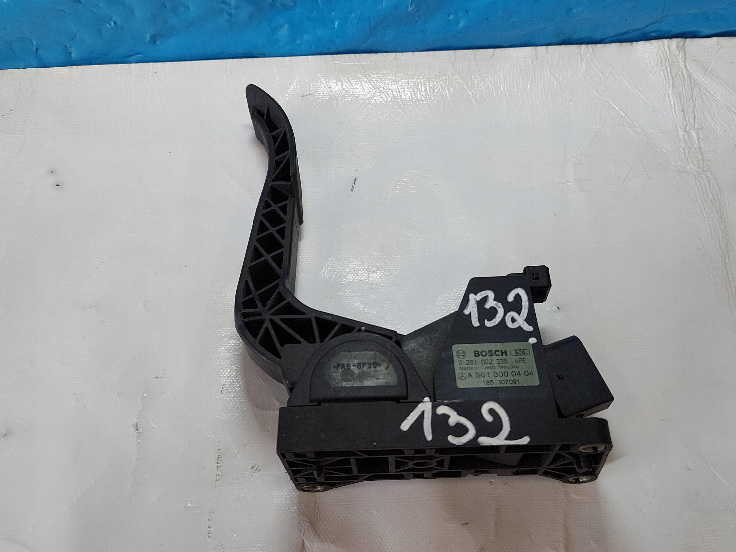 accelerator pedal SPRINTER CDI 0281002335