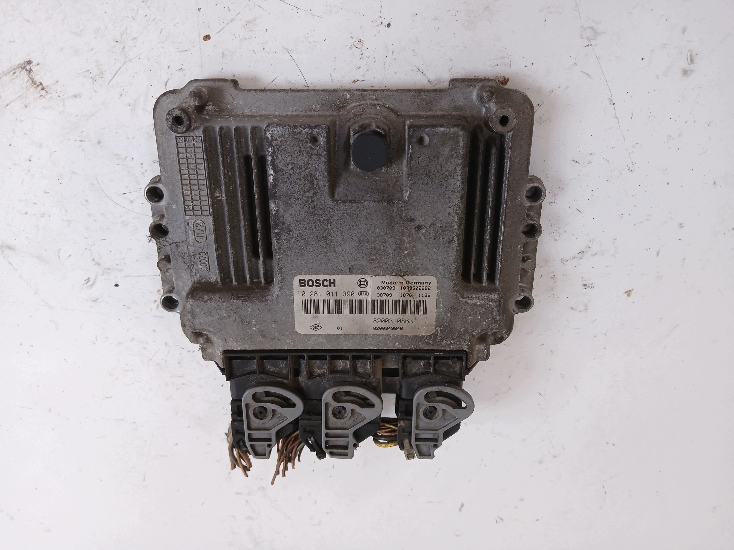 RENAULT SCENIC II MEGANE II 1.9 DCI centralina motore 8200310863