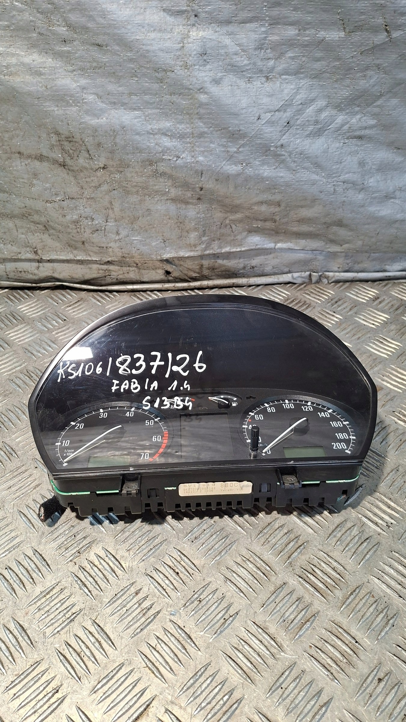 dials SKODA FABIA and 1.4