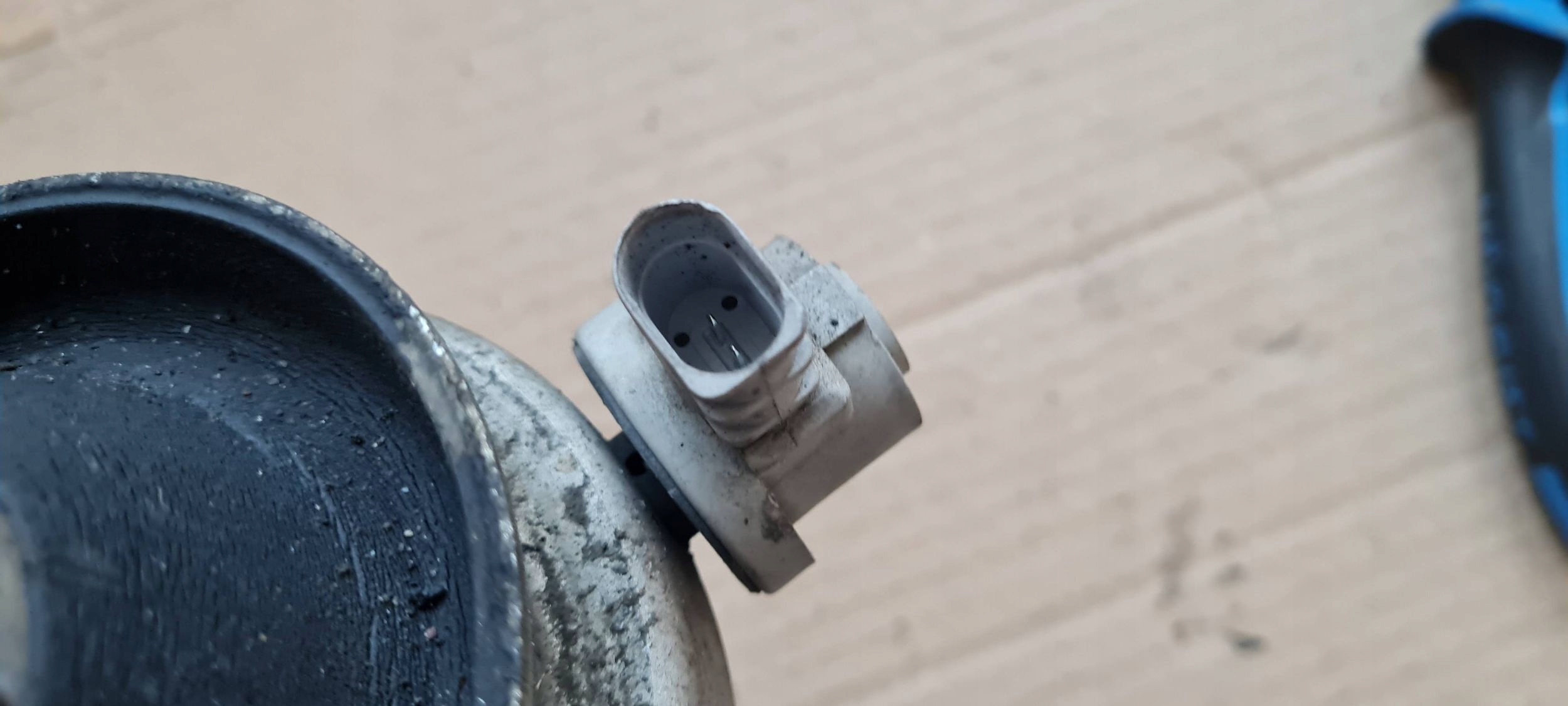 A6 C6 LIFT engine mount left left front 2.0 TDI 4F0199379BK