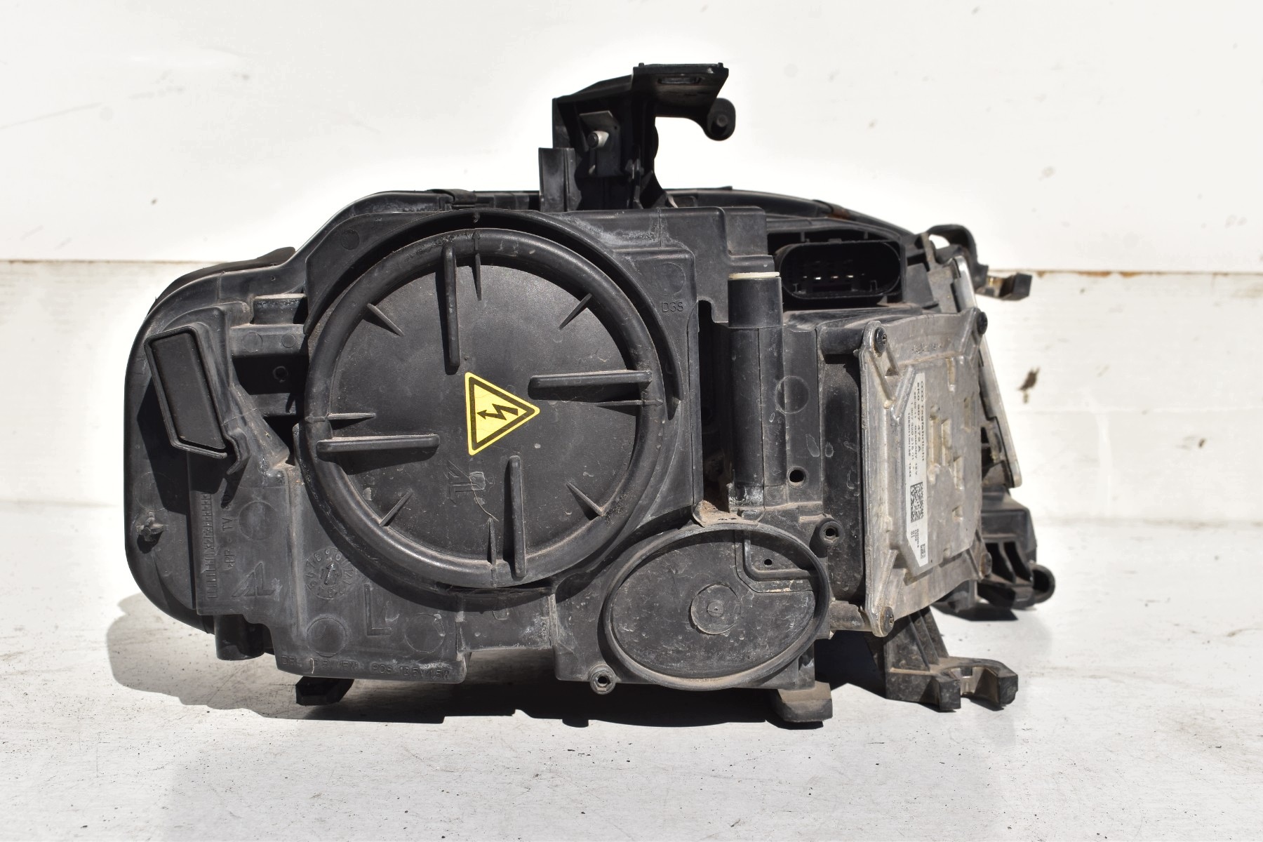 light left front AUDI A4 B8 2008-2012 8K0941003Q UK