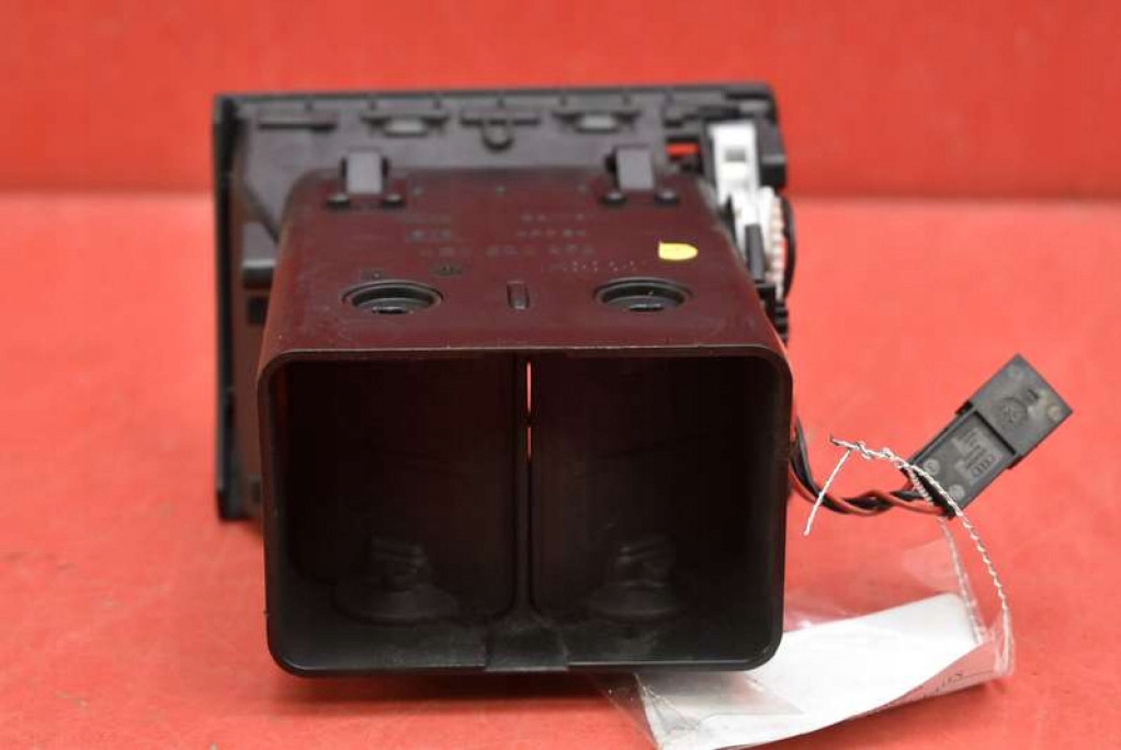 grid air conditioning devices central right 4E0820952 AUDI A8 D3 LIFT 05-07