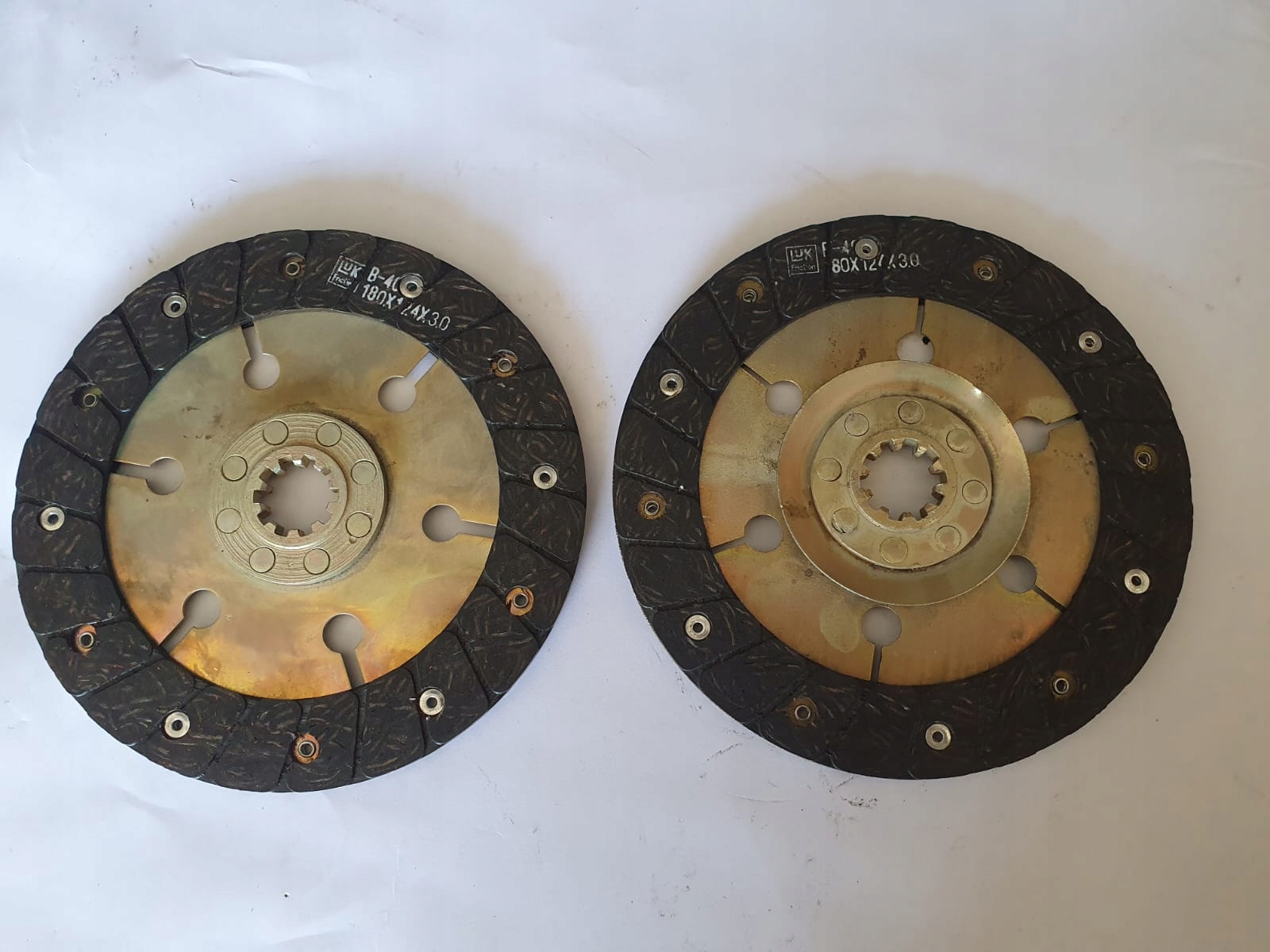 Kotouč, kotouče, obložení M-72 K-750 Ural Dněpr "luk" Delux 2ks