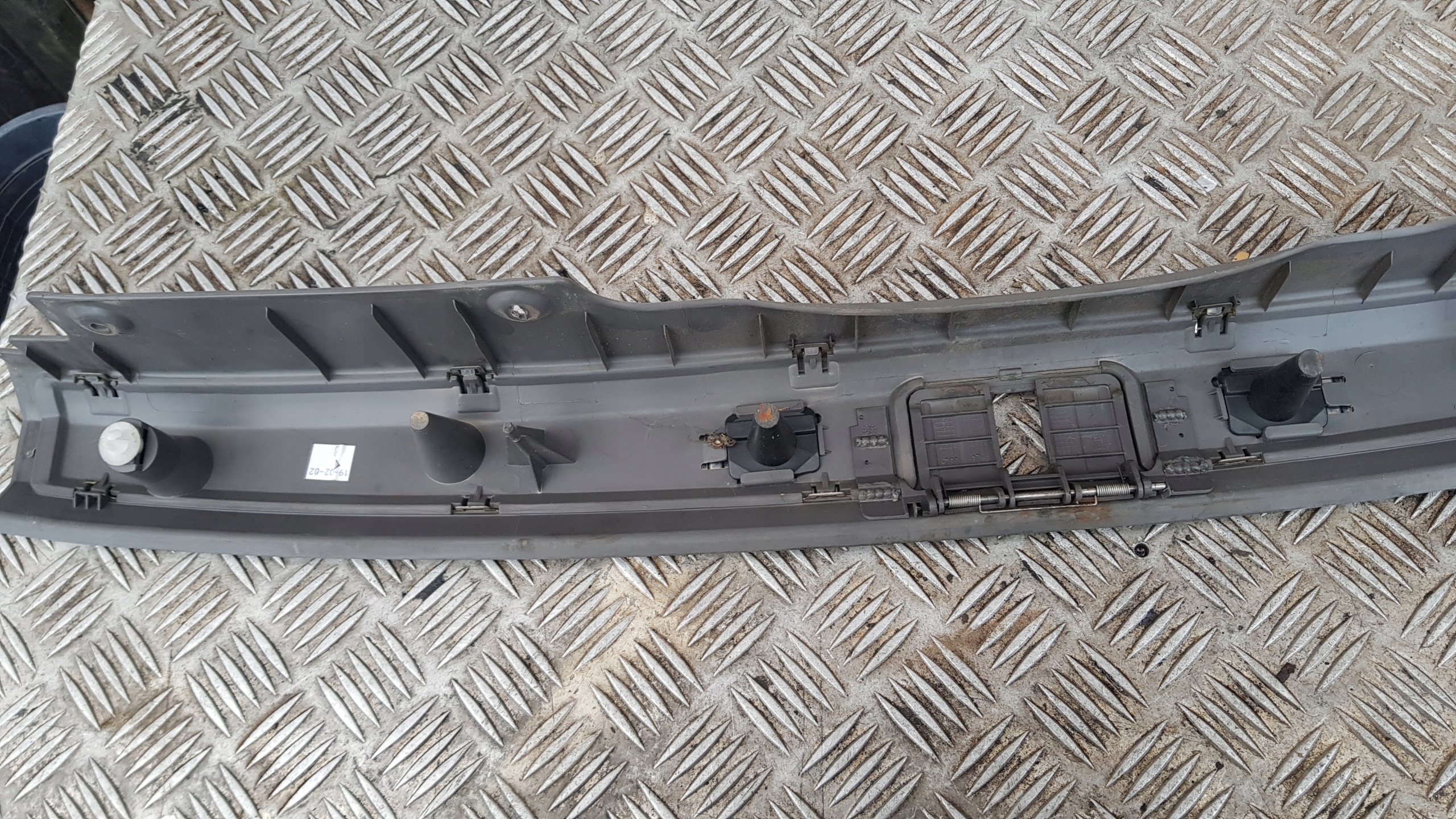 AUDI A4 B6 B7 cover of a lock boot KOMBI