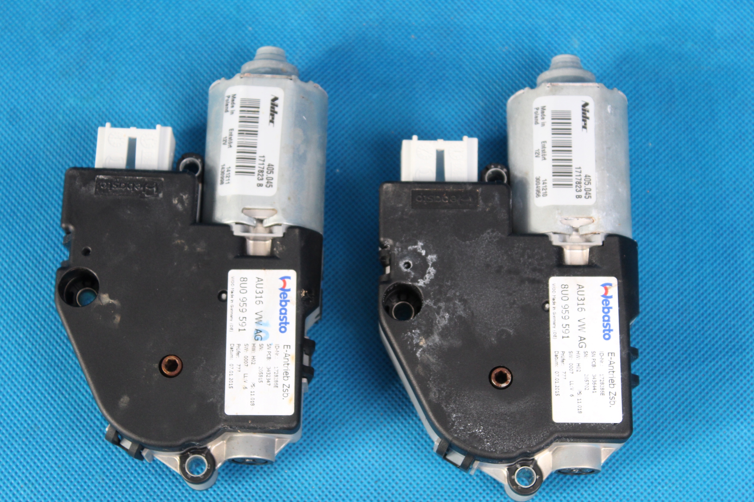 8U0959591 - AUDI Q3 8U LIFT двигатель люка 15R