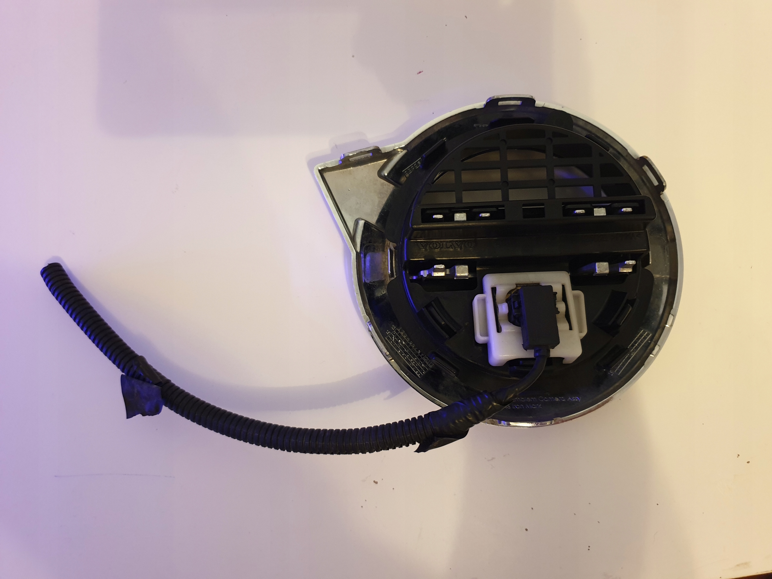 VOLVO XC90 XC60 II EMBLEMAT ZNACZEK KAMERA 360 Numer katalogowy części 31383854 OE