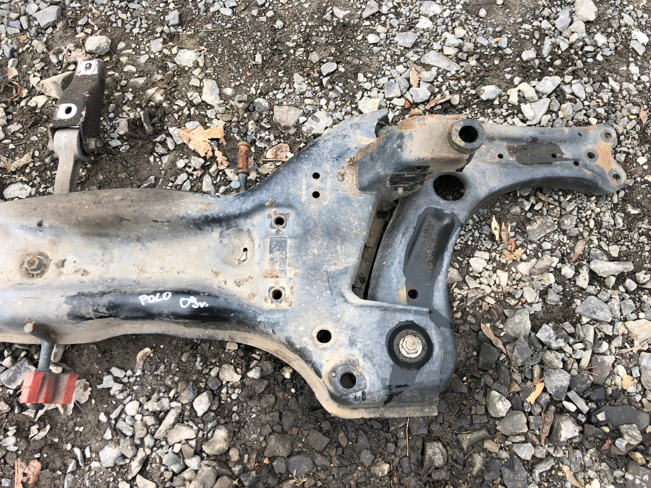axle beam subframe VW POLO 6R0199315