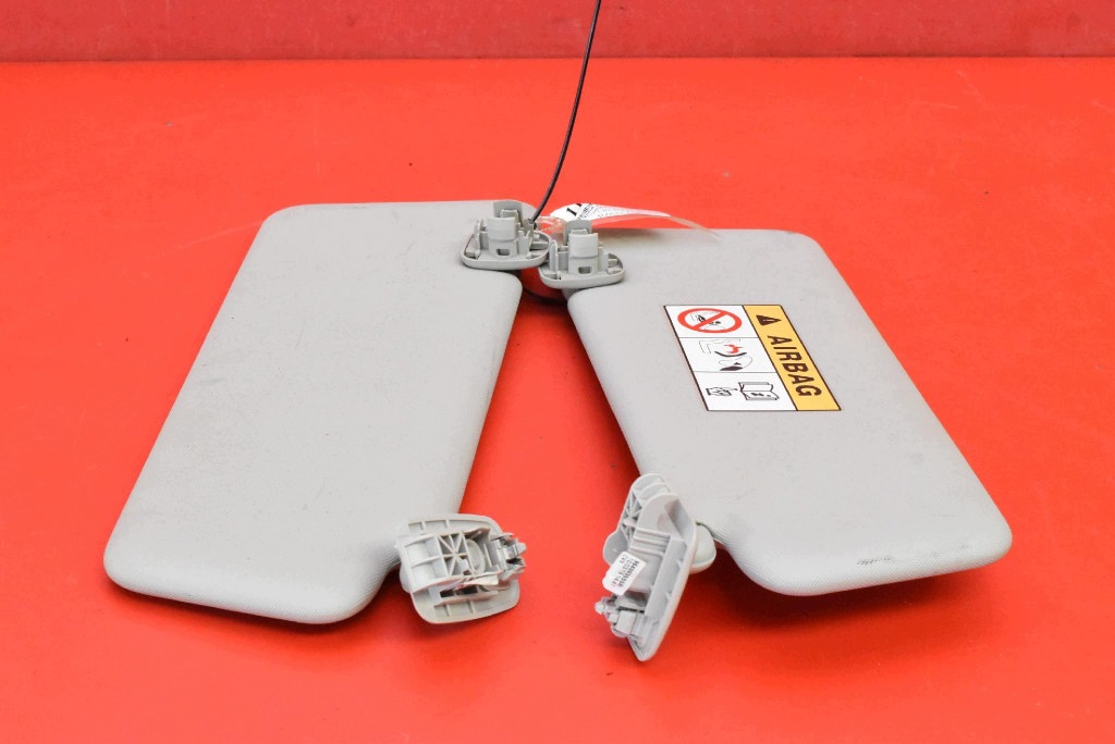 Blende Abdeckung PRZECIWSLONECZNA EU RENAULT CLIO 4 IV 12-20