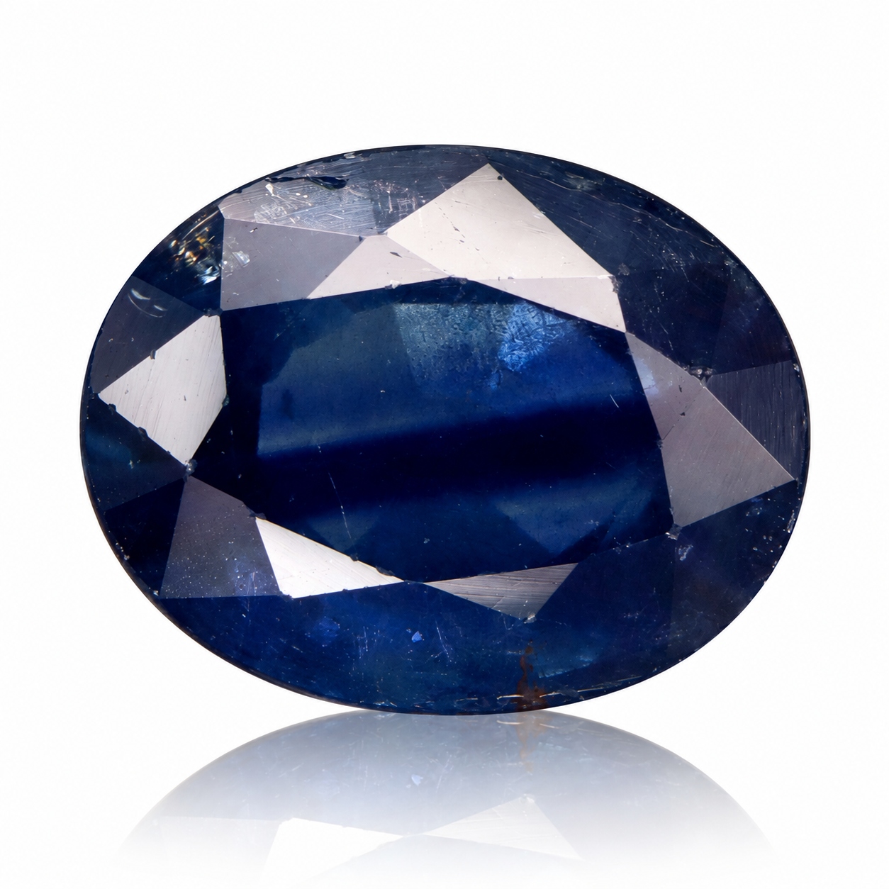Přírodní safír 3.15 ct Modrý Ovál Madagaskar I2 certifikát Wbd