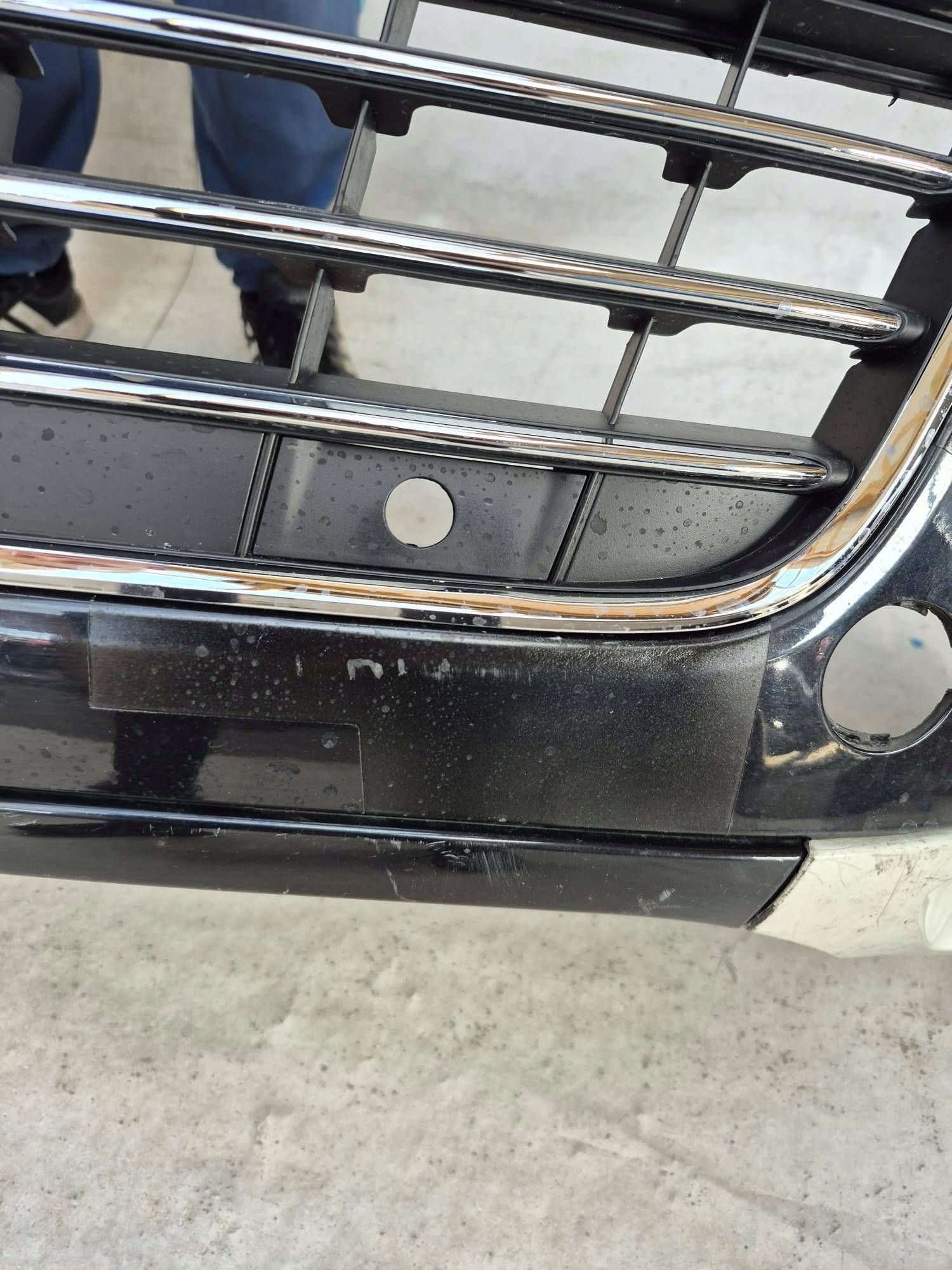 VW TOUAREG II 7P 7P6 10- bumper front front 4XPDC SPR 7P6807221C