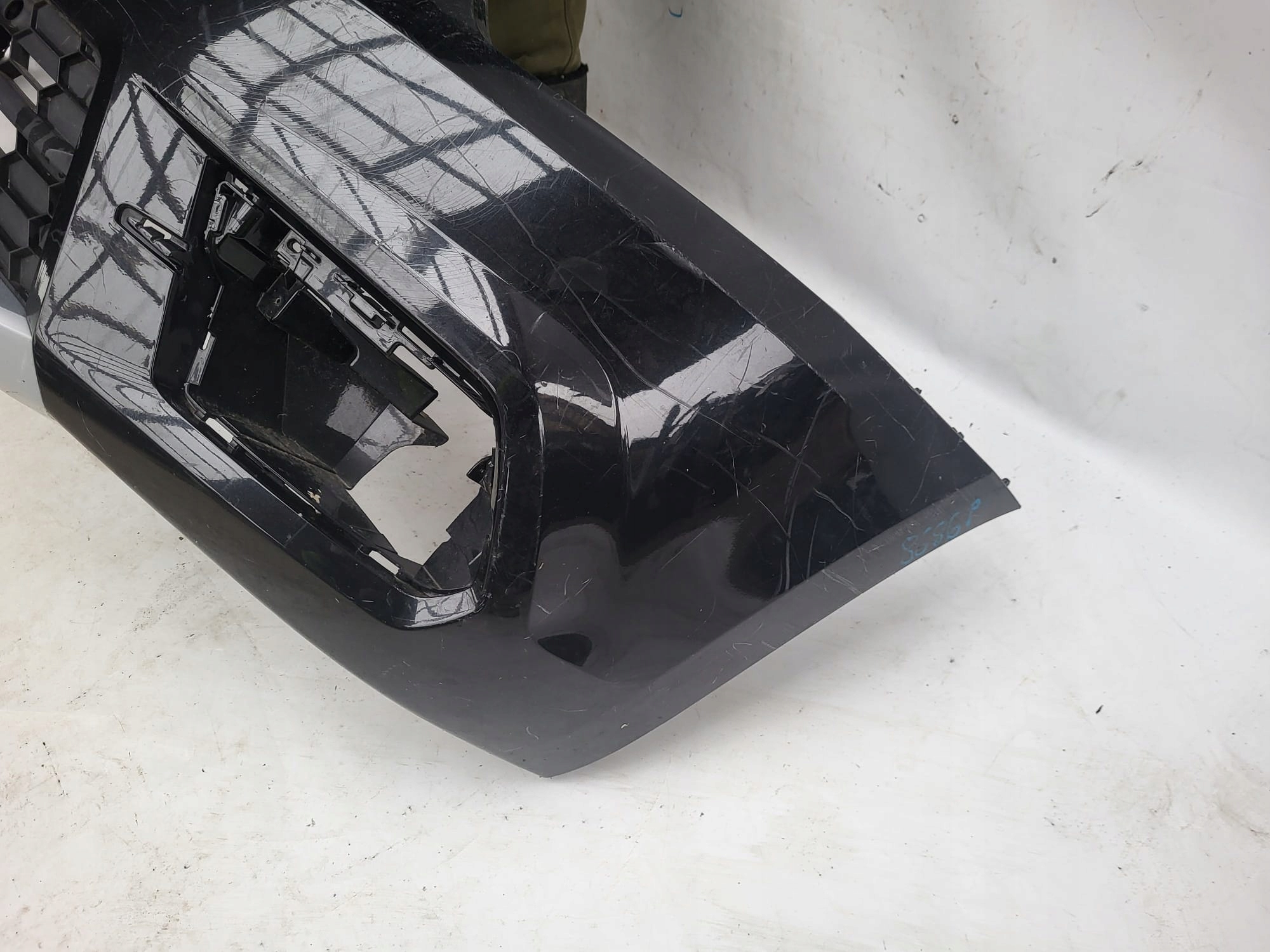 SKODA YETI LIFT 12-17 bumper front front 4XPDC 5L0807221K