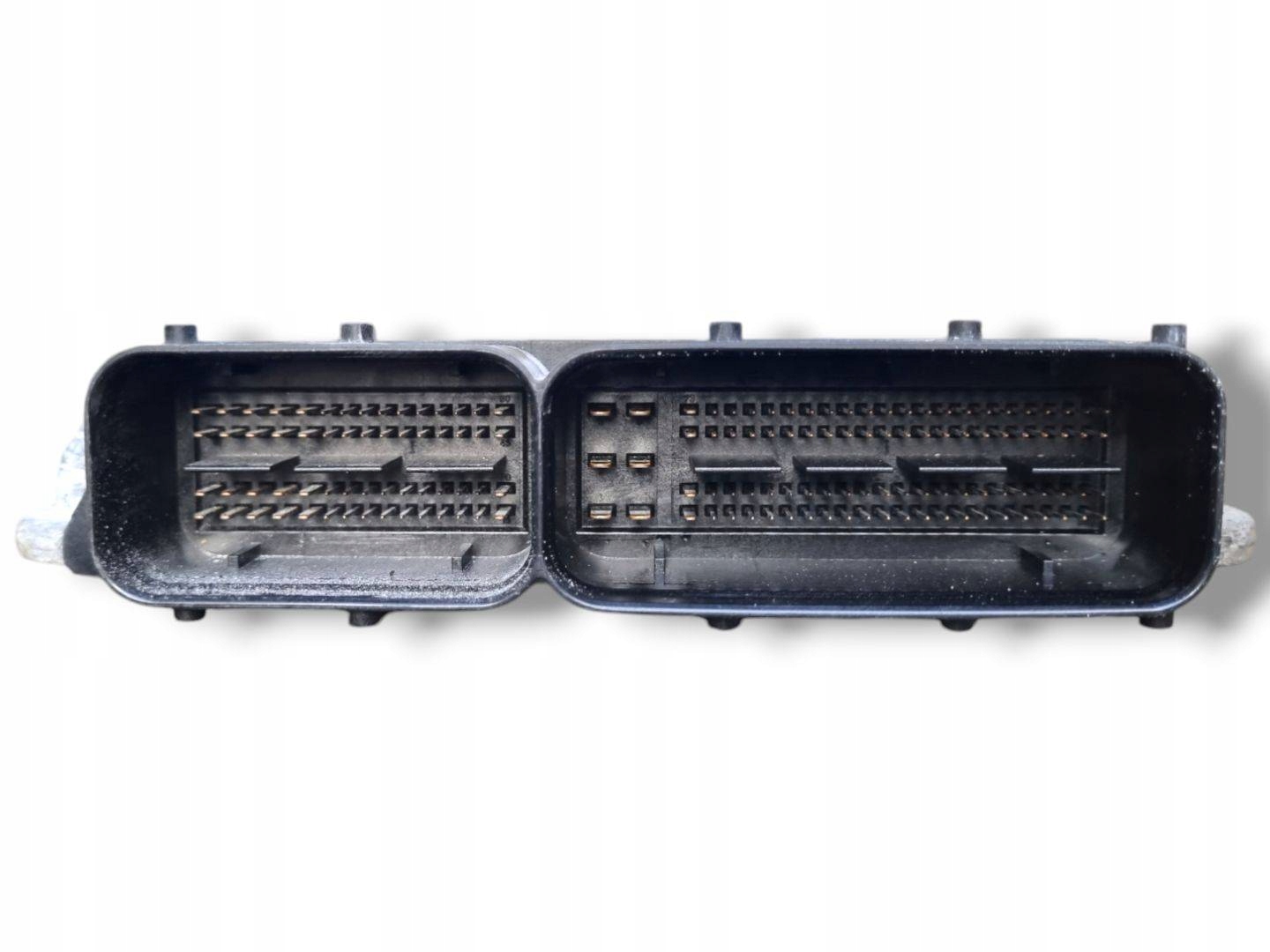 control unit of the engine Volkswagen Passat B7 2011 03L907309