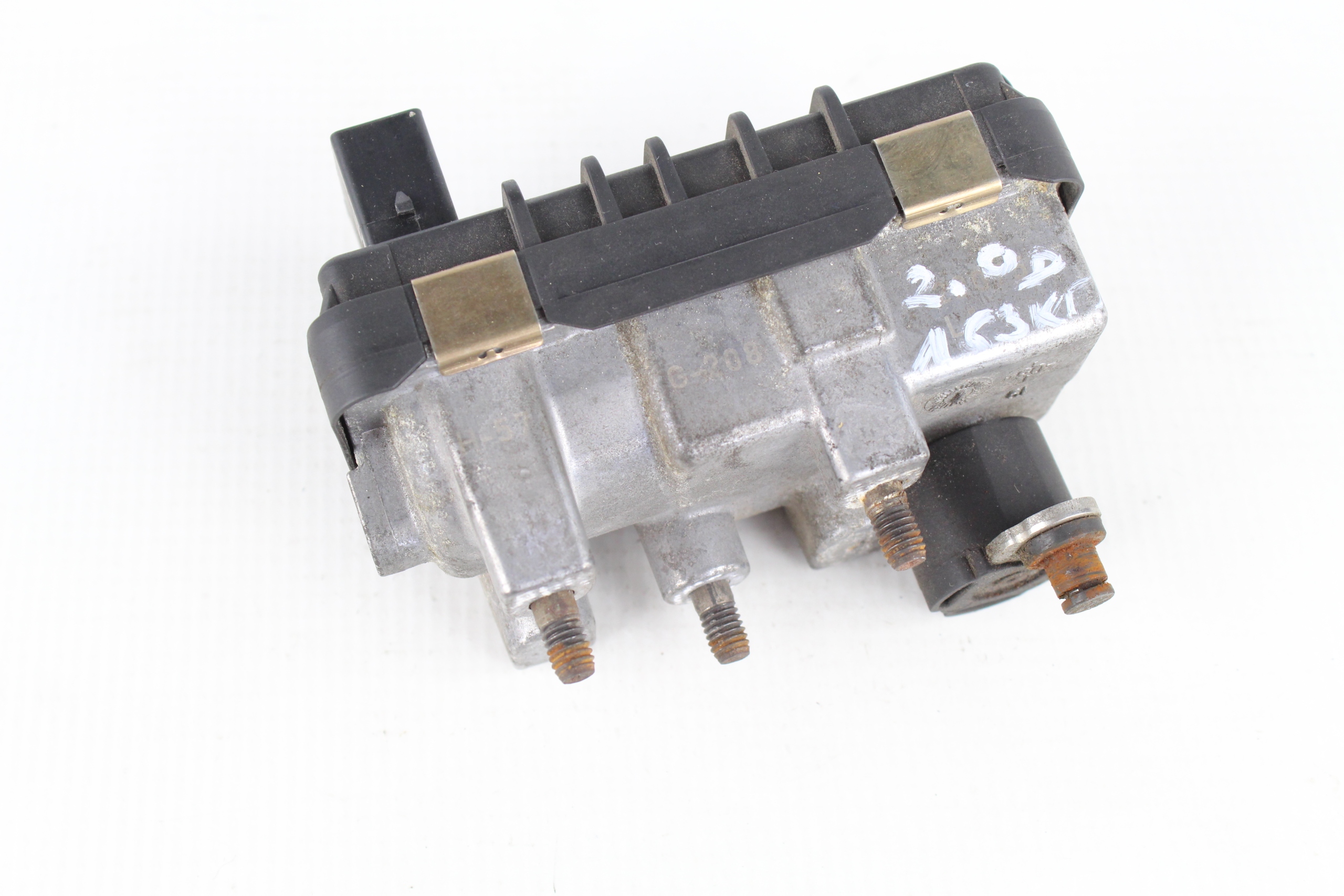 NASTAWNIK TURBOSPRĘŻARKI BMW E87 2.0D M47 163KM Numer katalogowy części G-208 G208