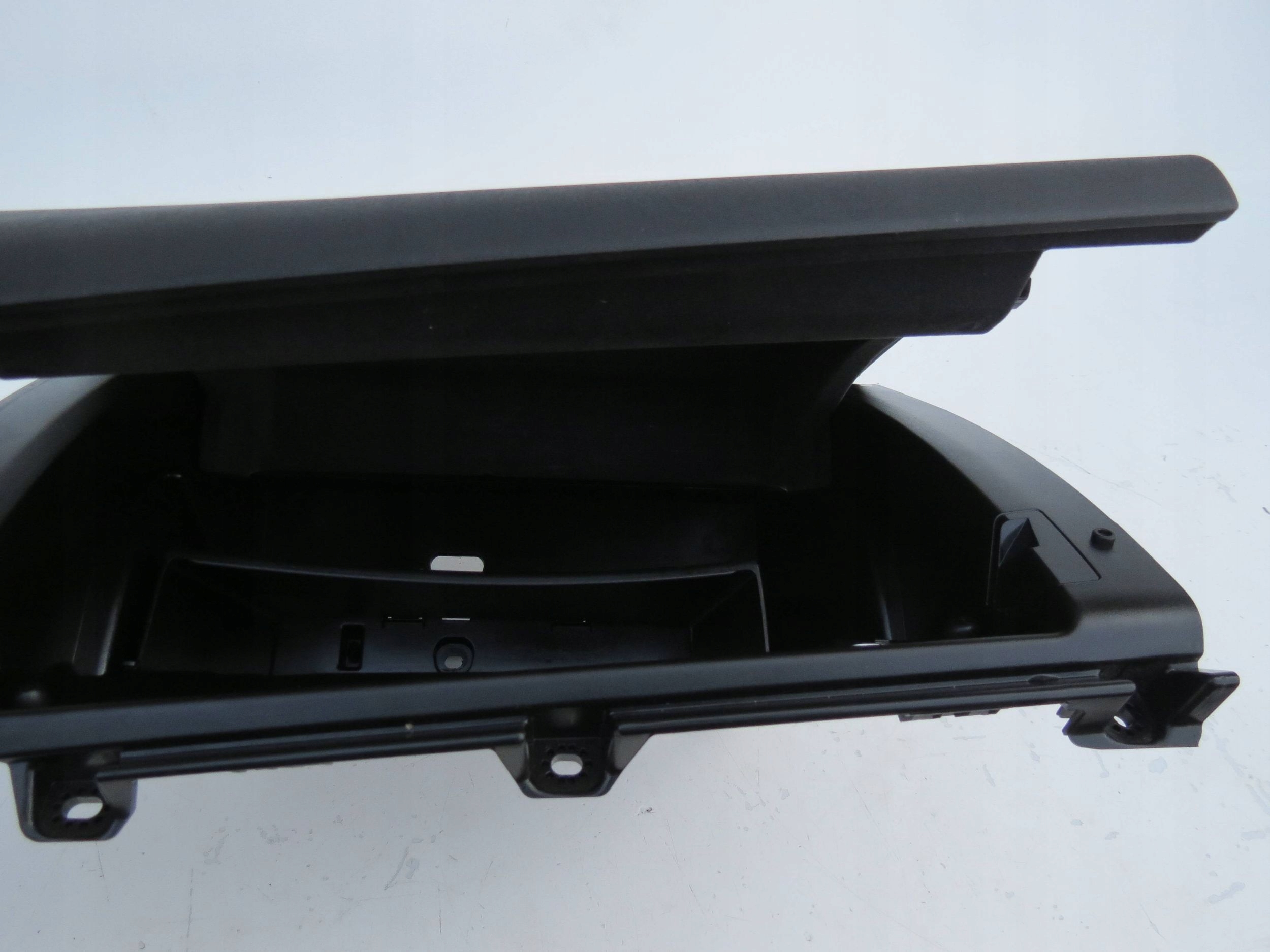 бардачок пассажира volvo S90 2.0 V90 31417445