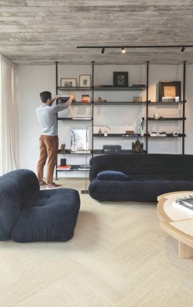 Panele Winylowe QUICK-STEP z podkładem Jodełka Dąb Polarny Klasa 33 0.79m2 Długość 63 cm