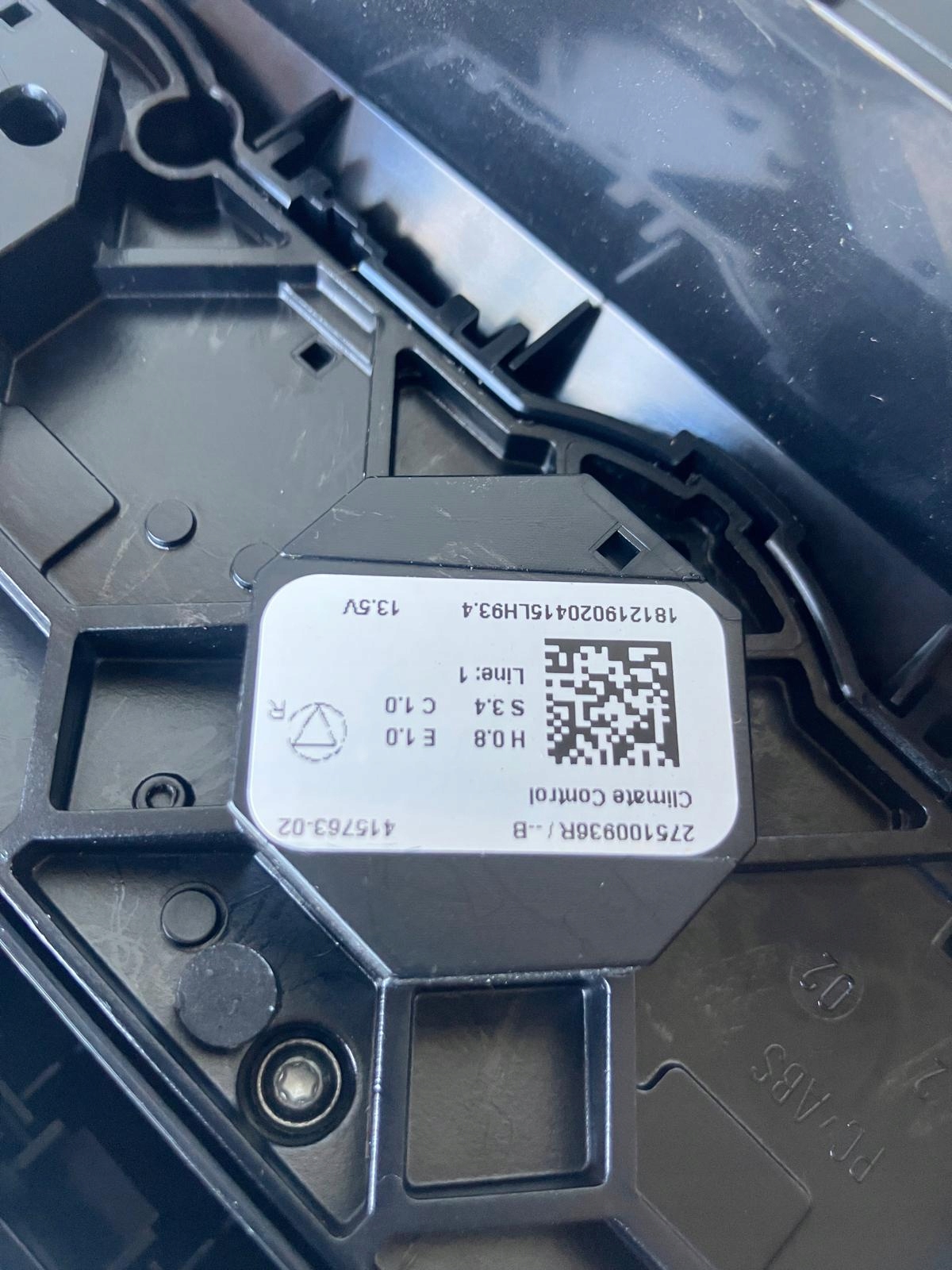 Unite commande clima Commandes RENAULT ZOE II LIFT 275100936R