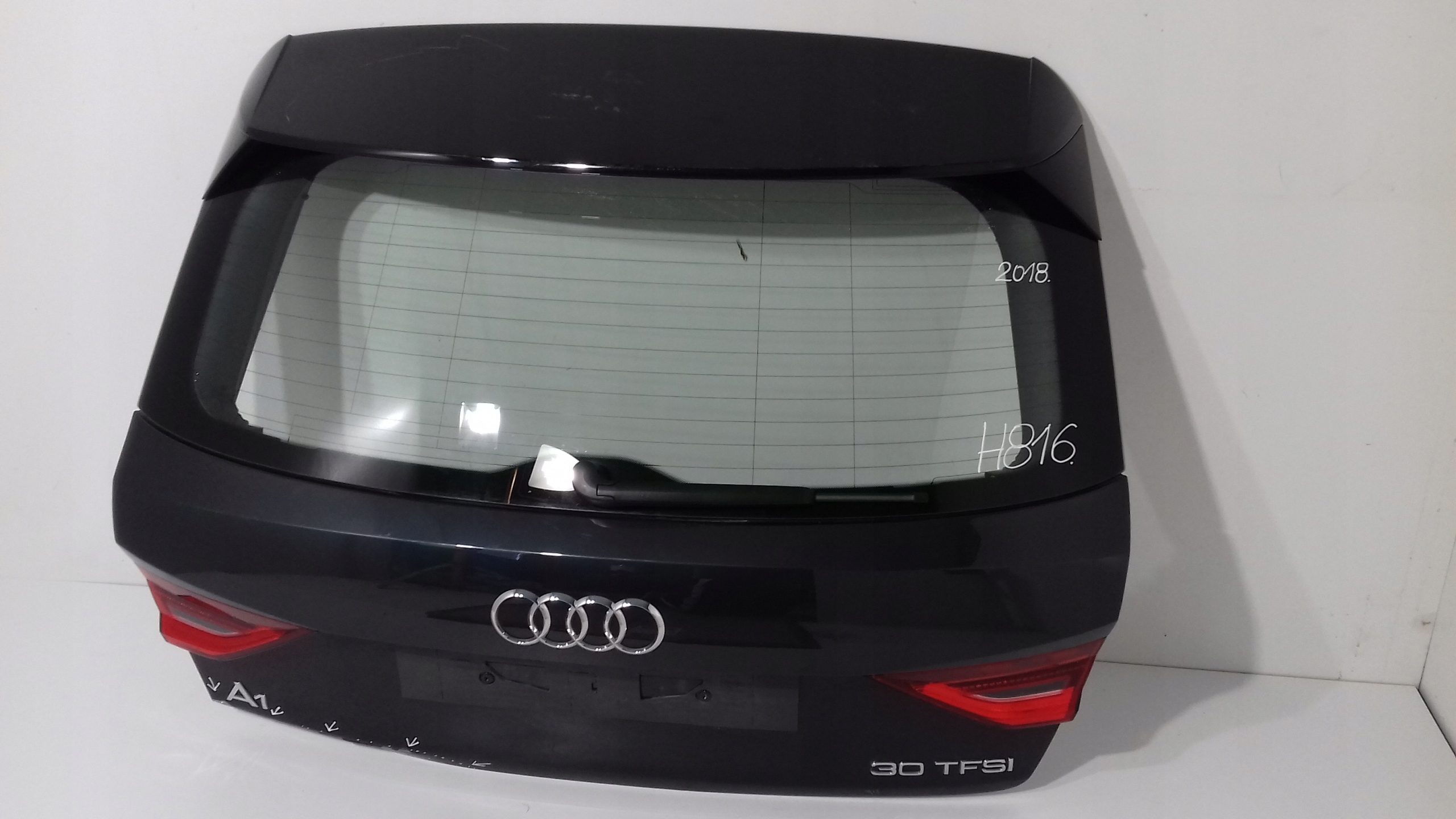AUDI A1 II rear trunk door 2018 graphitic (H816)