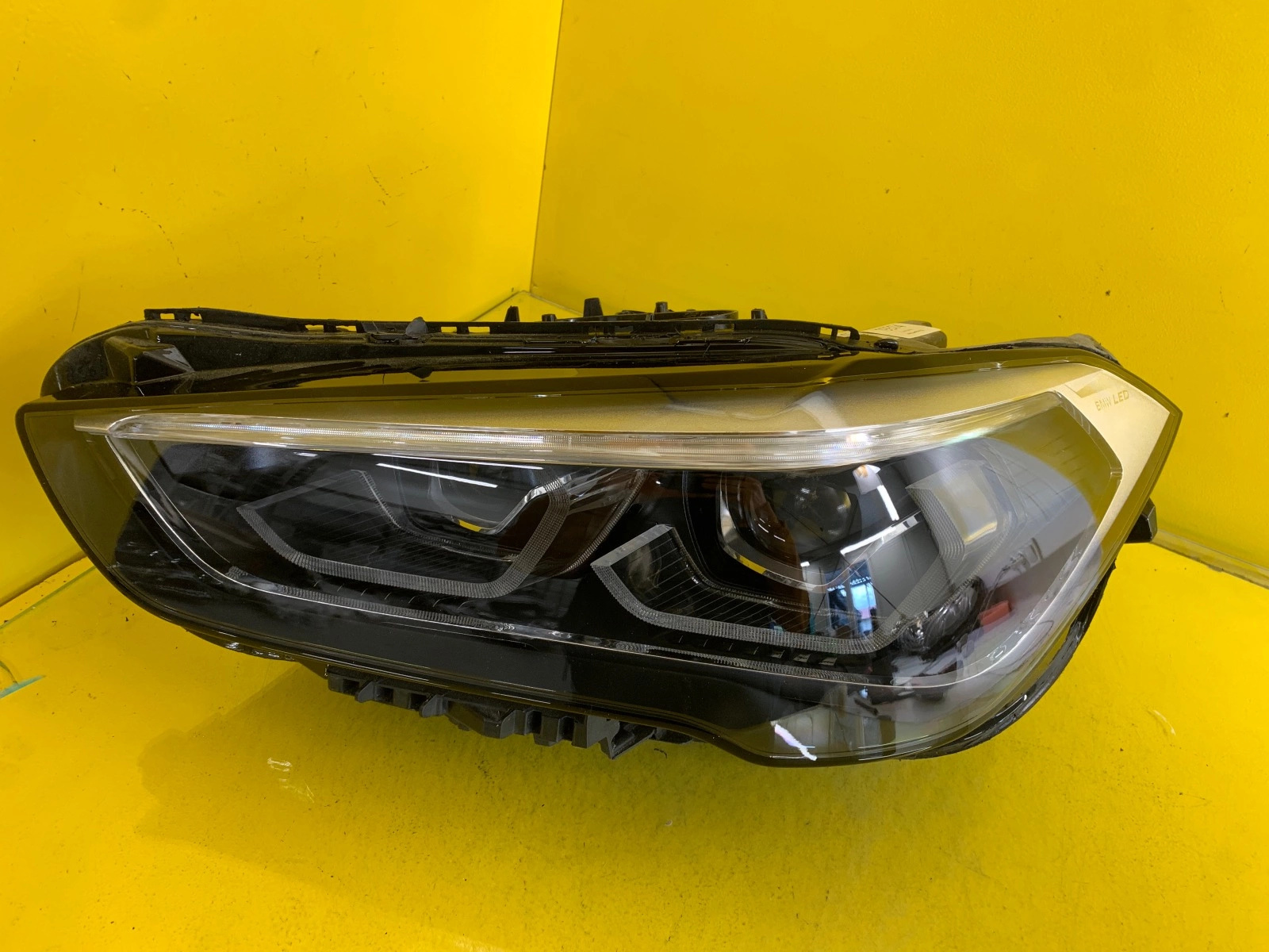 light left BMW X1 F48 LCI FULL LED 5A01171-02