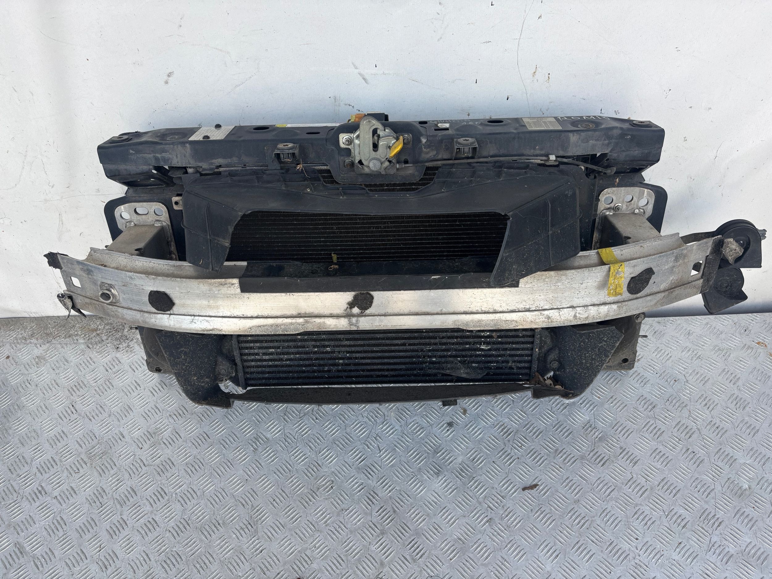 support panel for radiators Z CHLODNICAMI ALFA ROMEO GIULIETTA 1.6 JTD