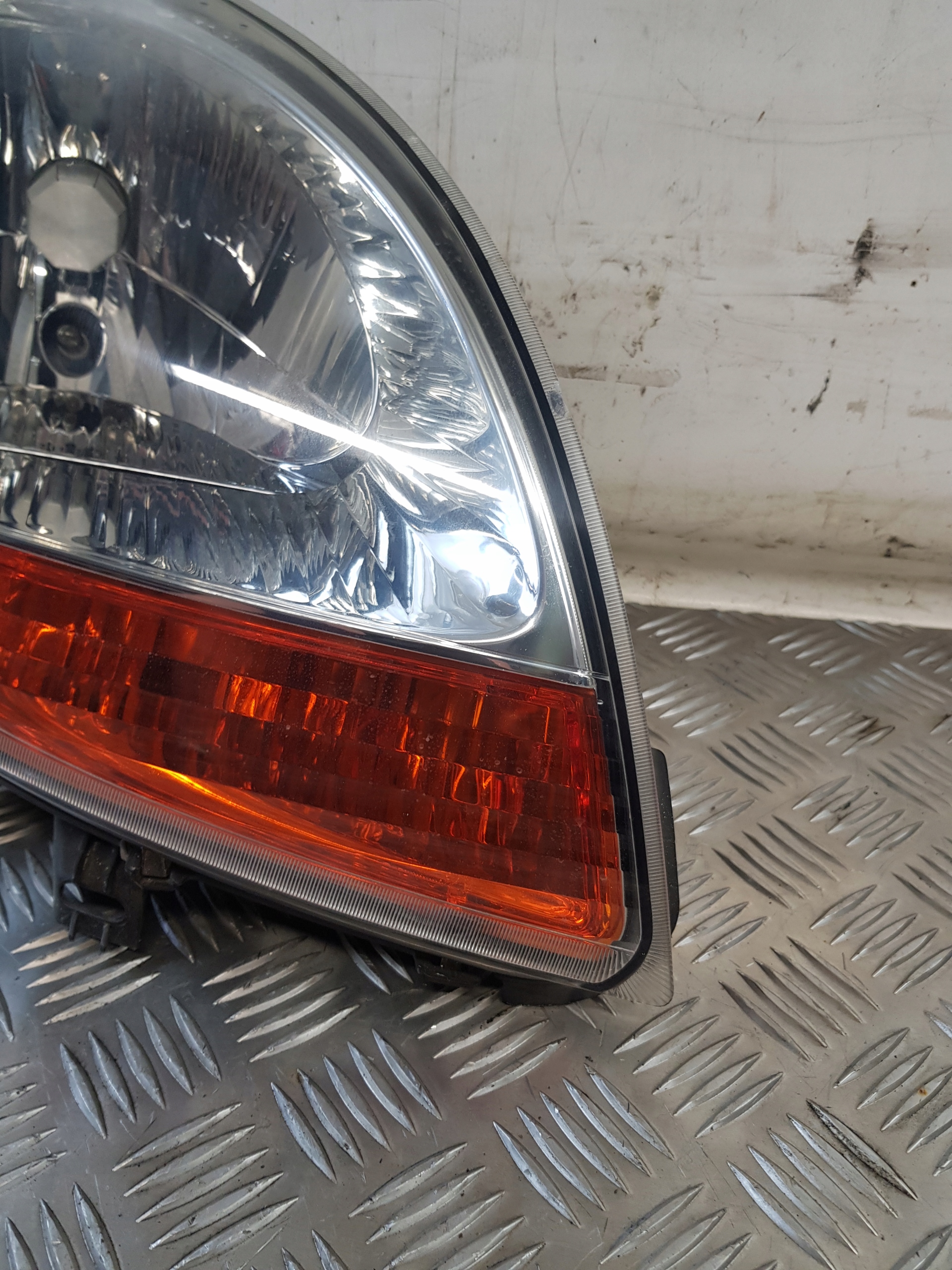 light right front 8200150617 RENAULT KANGOO and 05R- EUROPA