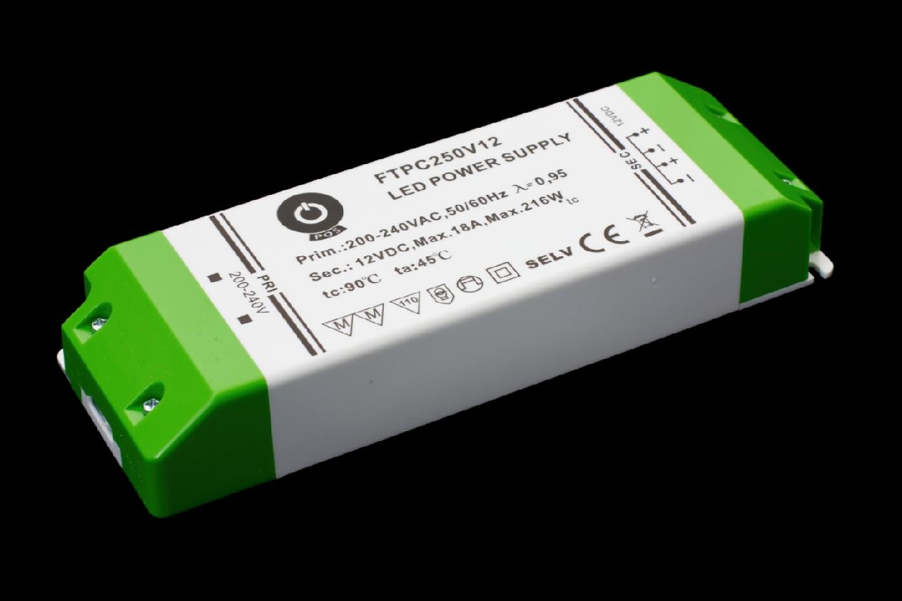 FTPC250V12: Led zdroj 12V/18A CV, plastové pouzdro