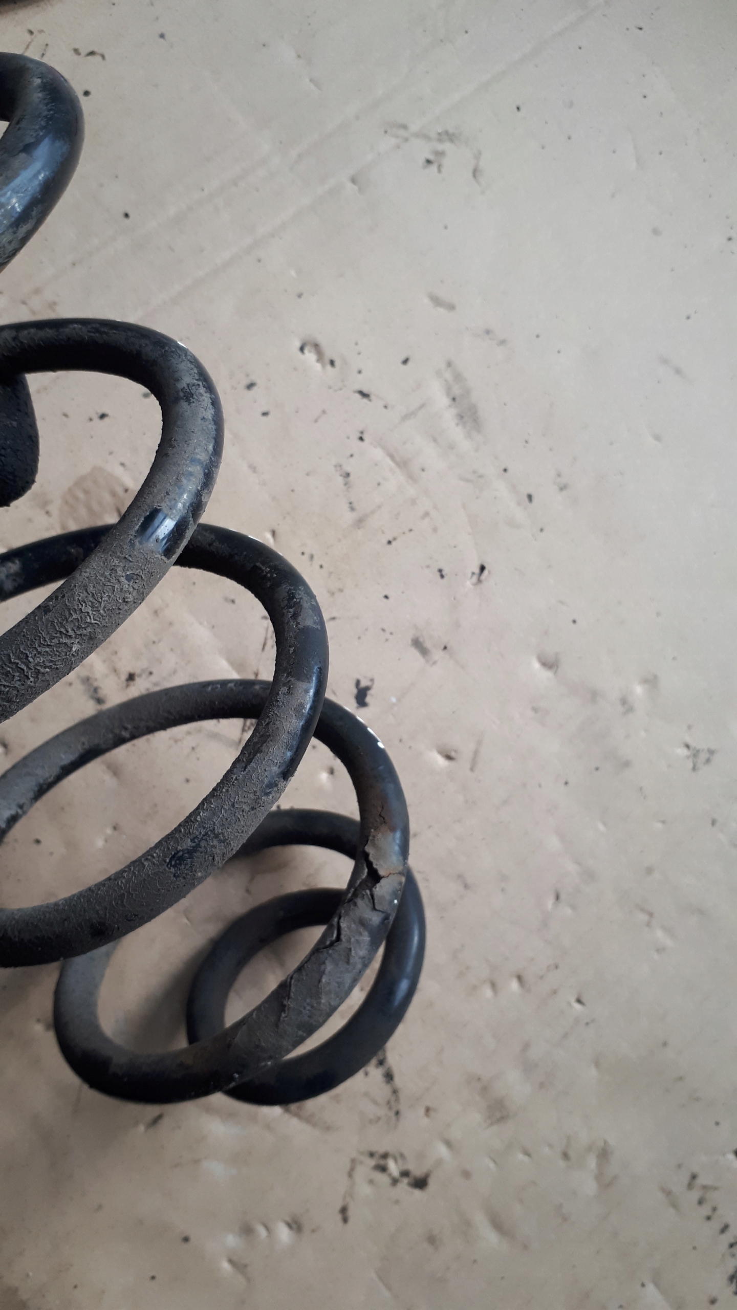 A4 B8 spring rear part rear S LINE 2.0 TFSI sedan
