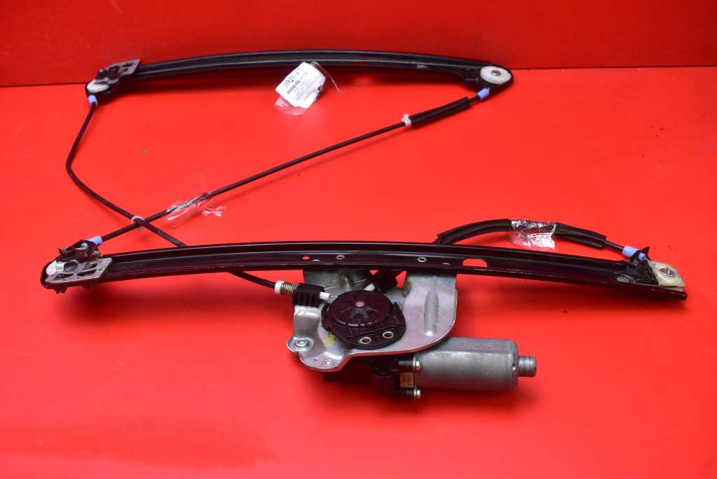 window regulator left front EU 8243803S BMW X5 E53 03-06