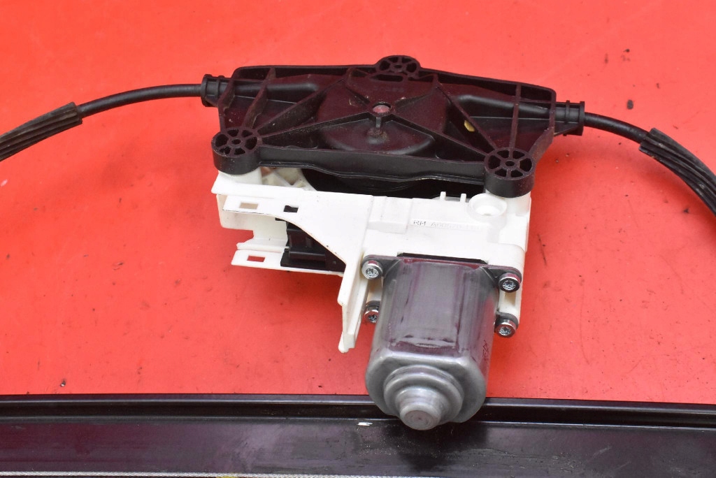 window regulator left rear part 8R0839461D AUDI Q5 8R LIFT 12-17