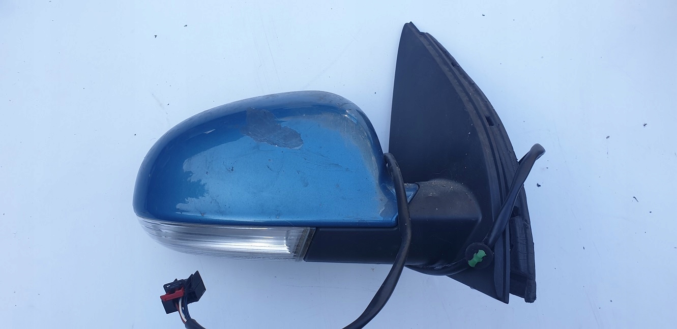правое vw Golf V 7PIN