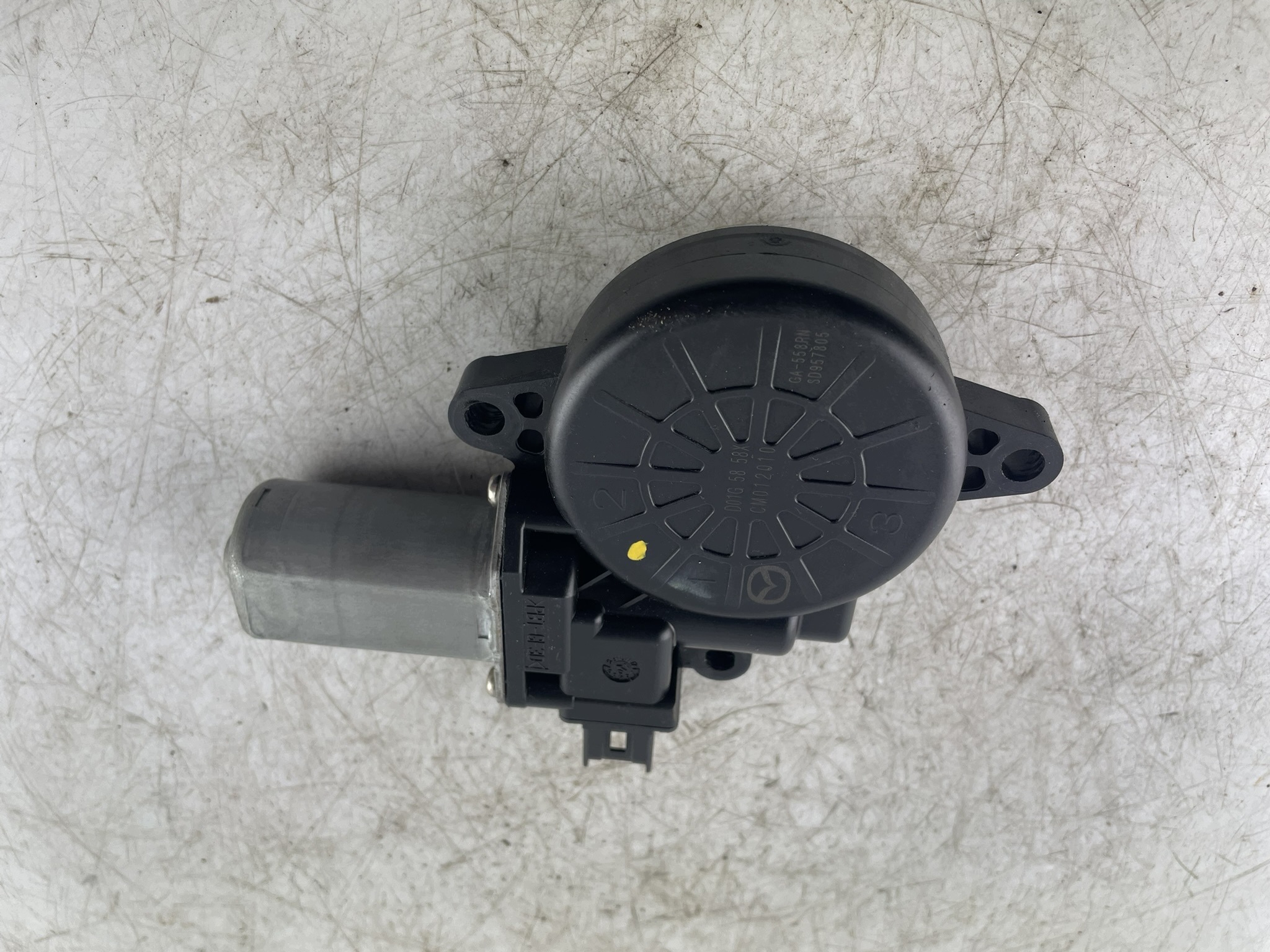 engine podnosnika windows right front D01G 58 58X Mazda 2 DE