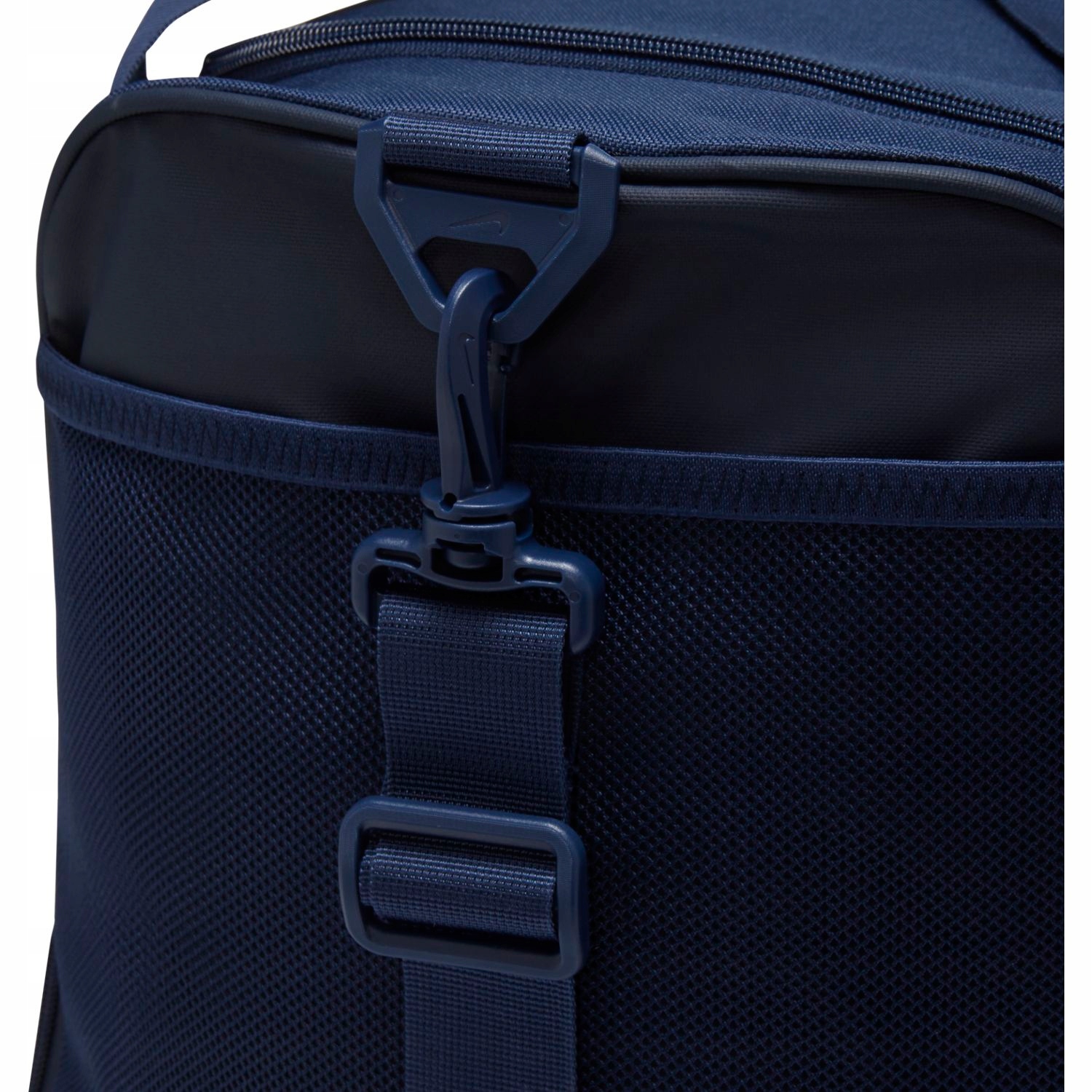 NIKE TORBA SPORTOWA ACADEMY TEAM CU8090-410 GRANAT Model CU8090-410