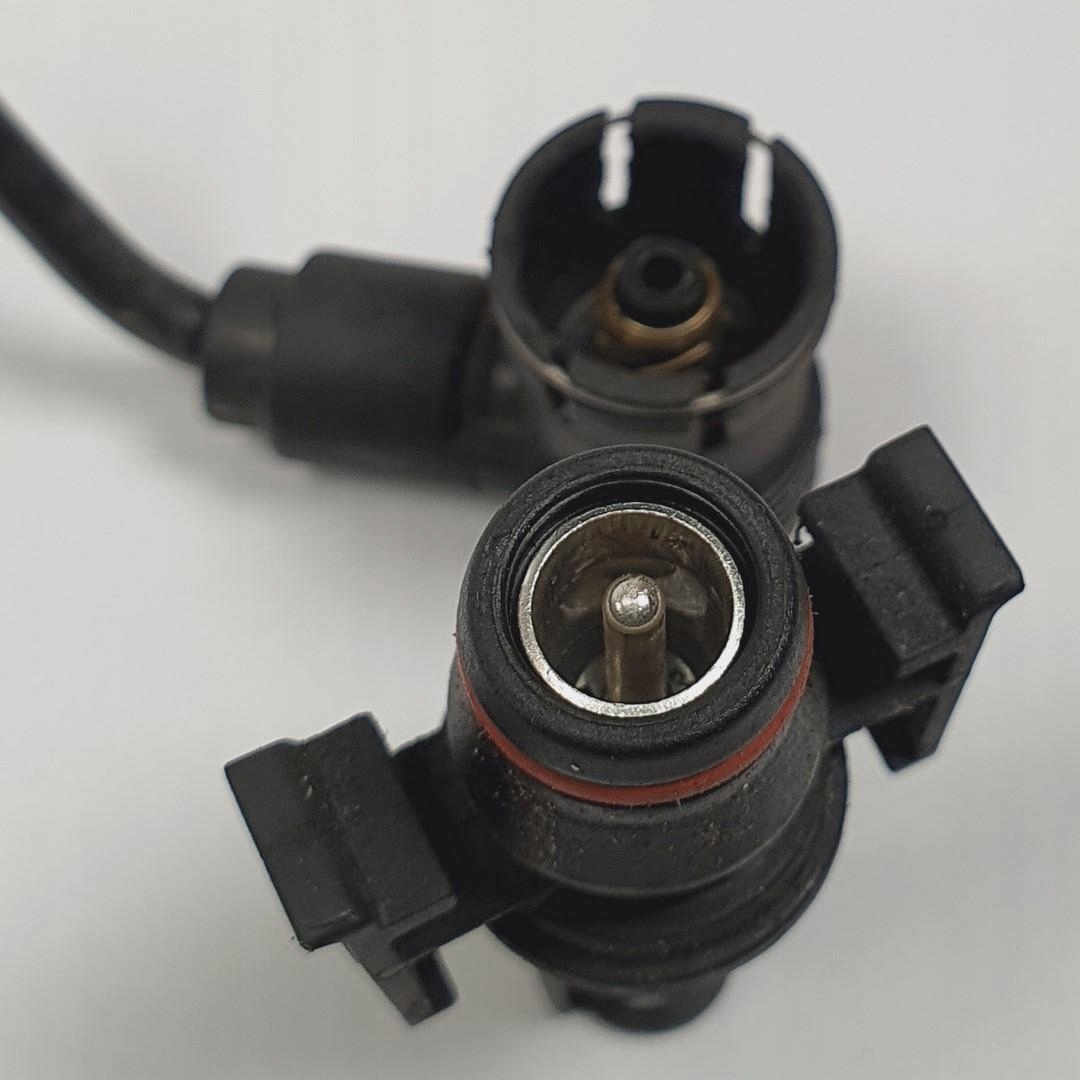 CZUJNIK TEMPERATURY POWIETRZA MERCEDES W124 Typ samochodu Samochody osobowe