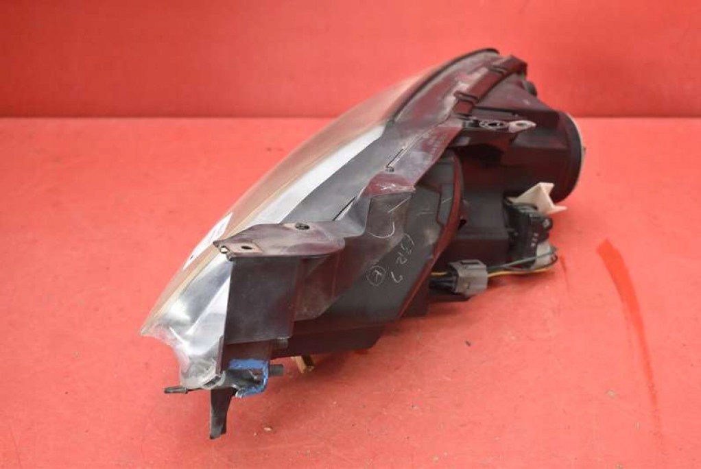 REFLEKTOR right light front XENON EU EH10-51030 MAZDA CX-7 06-09