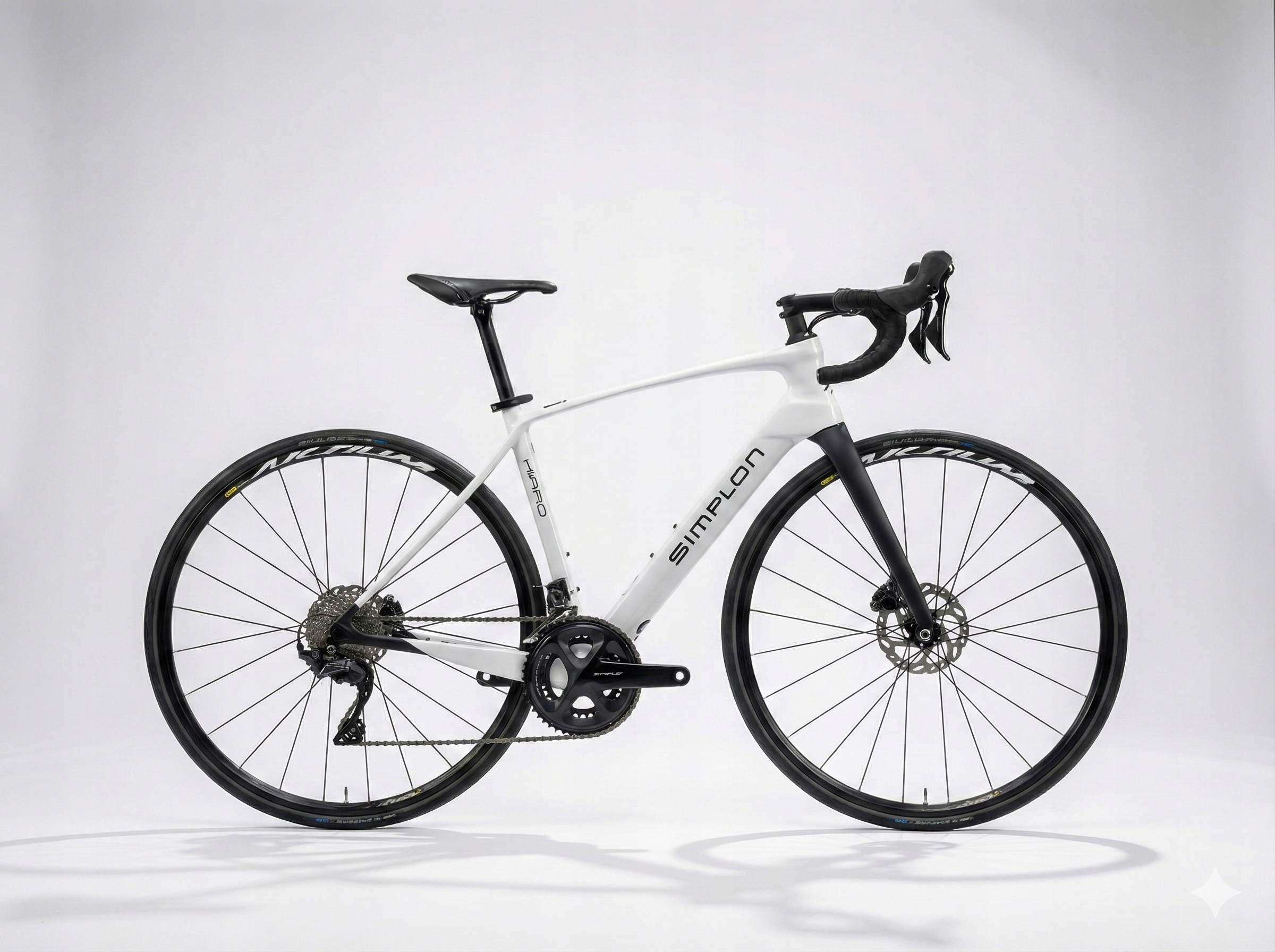 Simplon Kiaro Disc Shimano 105 2x12 karbonová krásná silnice S (166-172 cm)