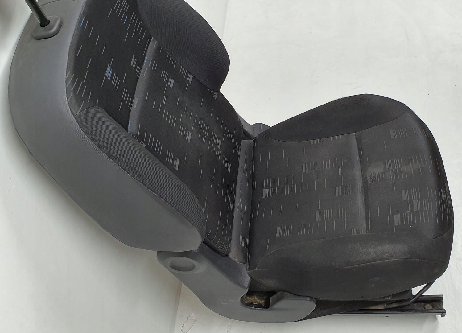 кресло передний левый CITROEN BERLINGO II европа