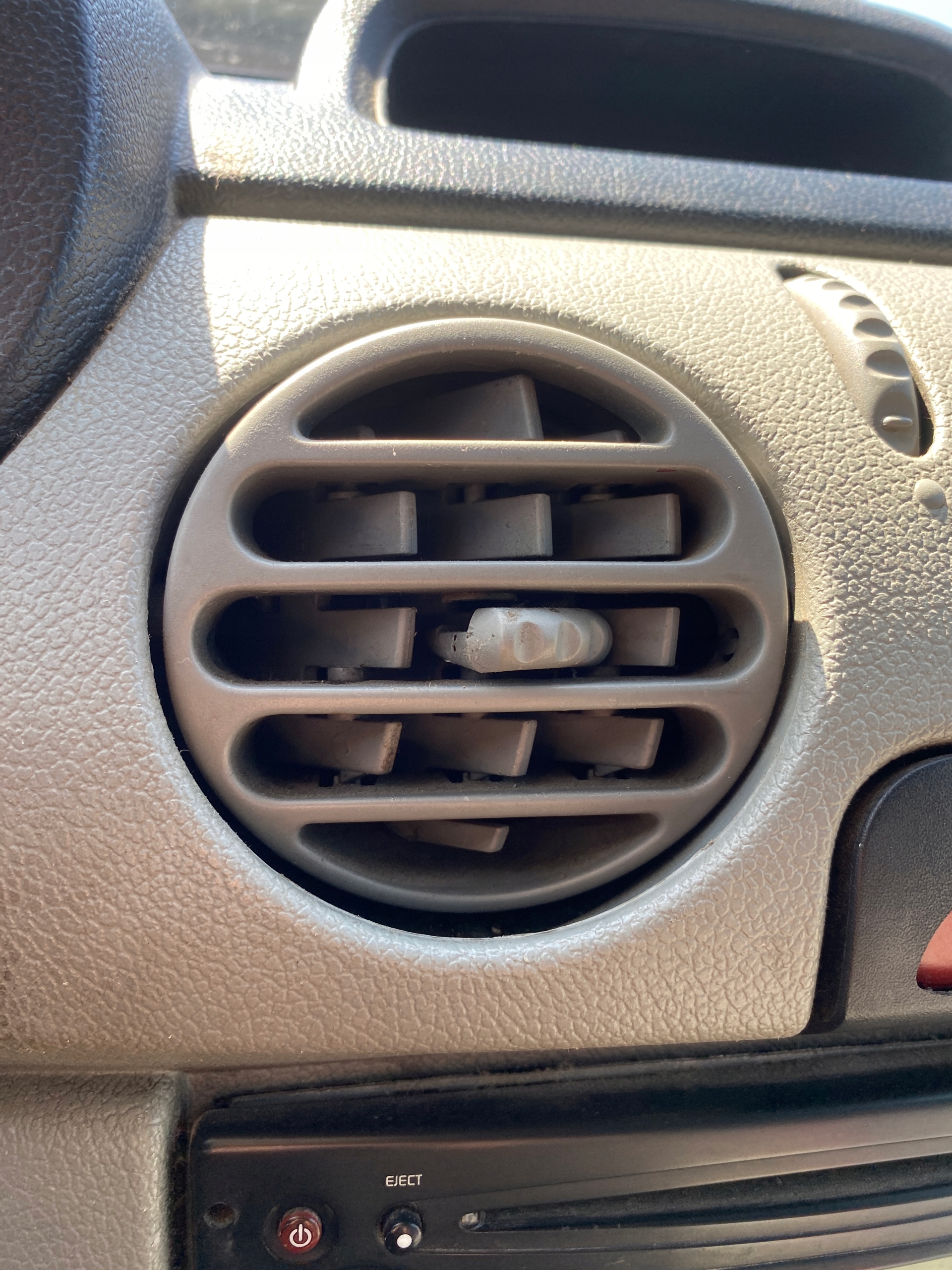 grid air conditioning devices air central Renault Kangoo 1 and FL 02-08