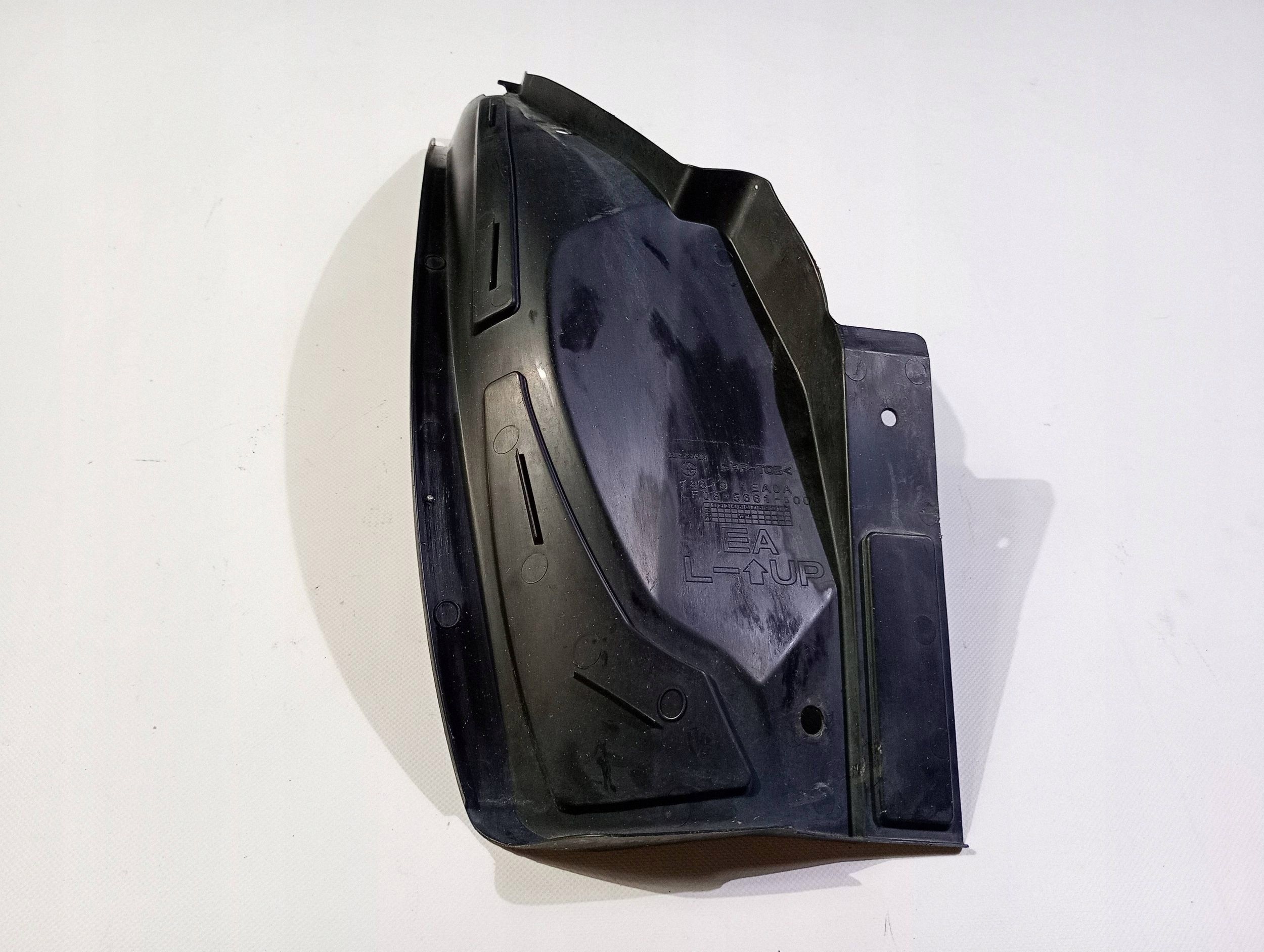 mudguard left rear part rear. left Nissan 370Z Cabrio 2009