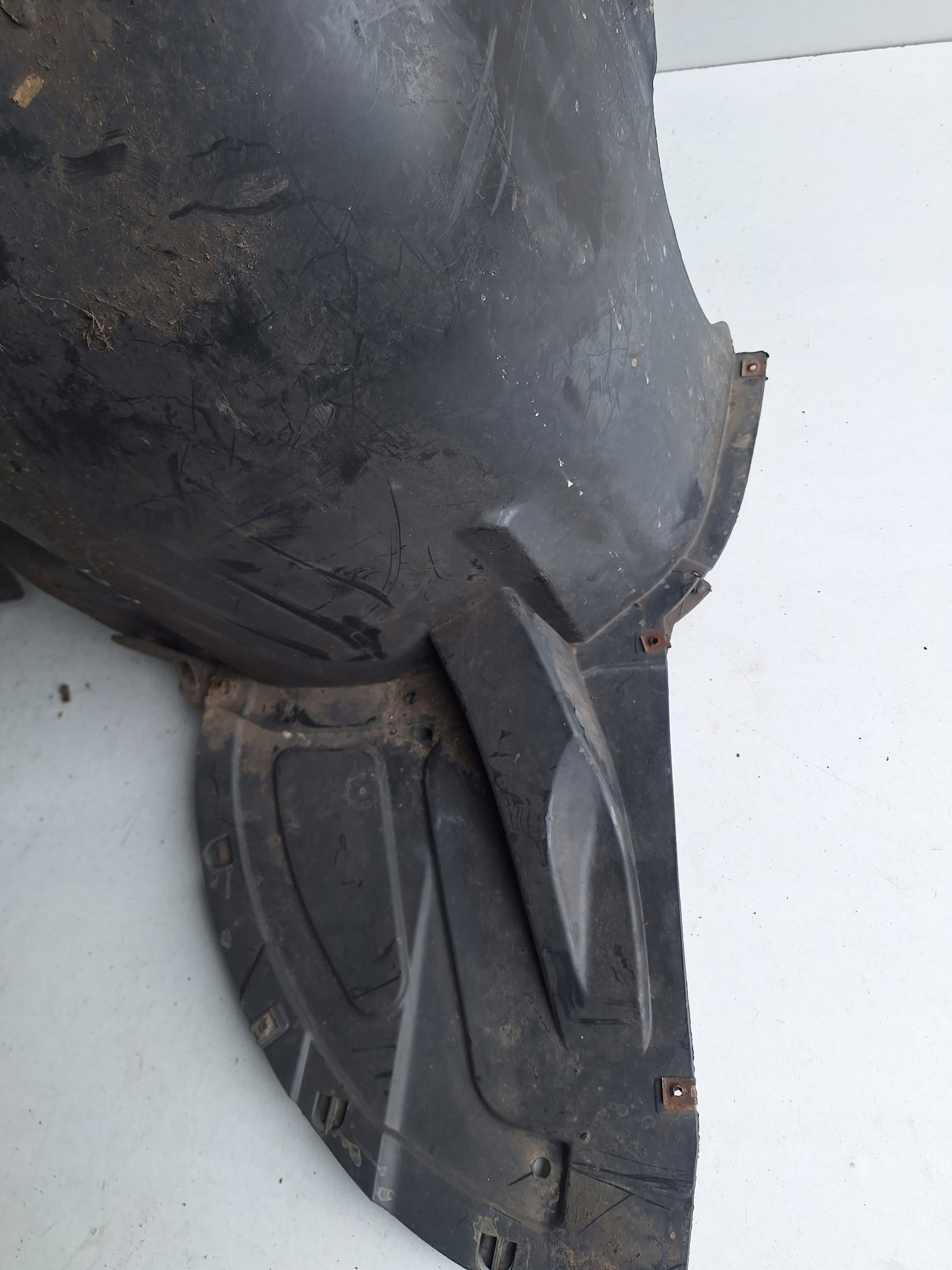 SKODA FABIA II LIFT 10-14 mudguard front right