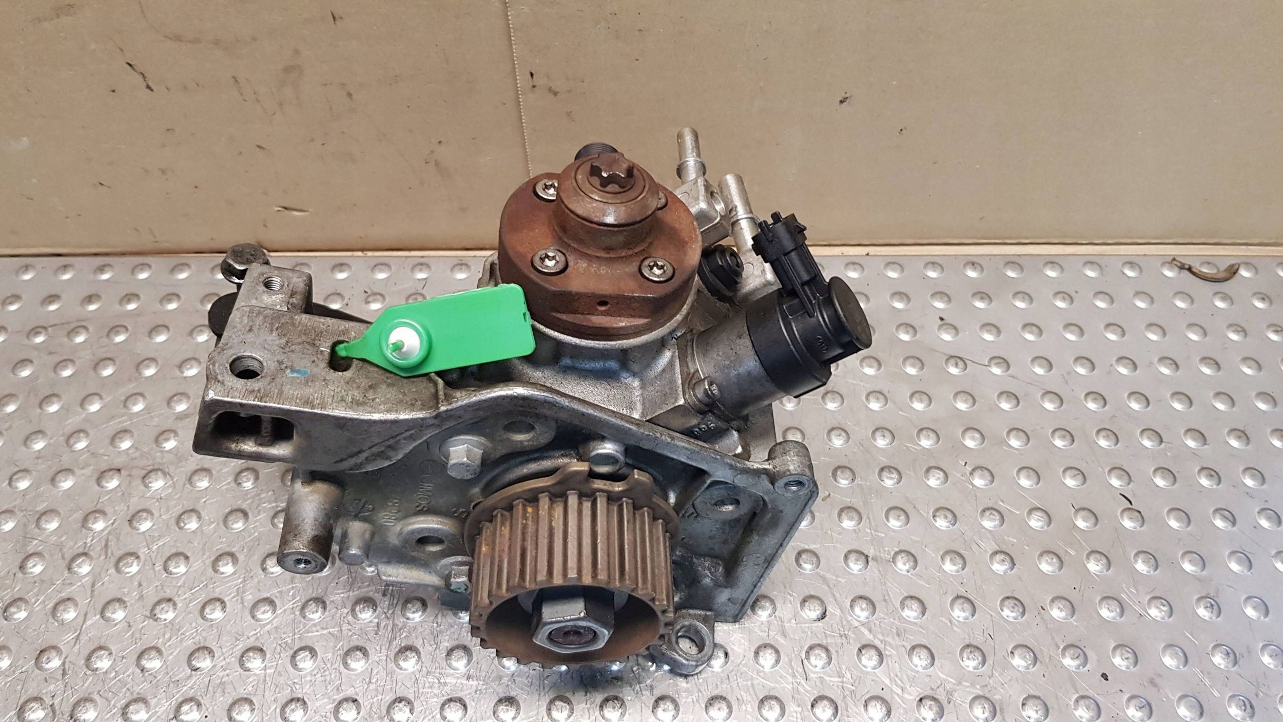 injection pump CV6Q9A543AA FOCUS MK3 C-MAX MK2 MONDEO MK5 1.6 TDCI