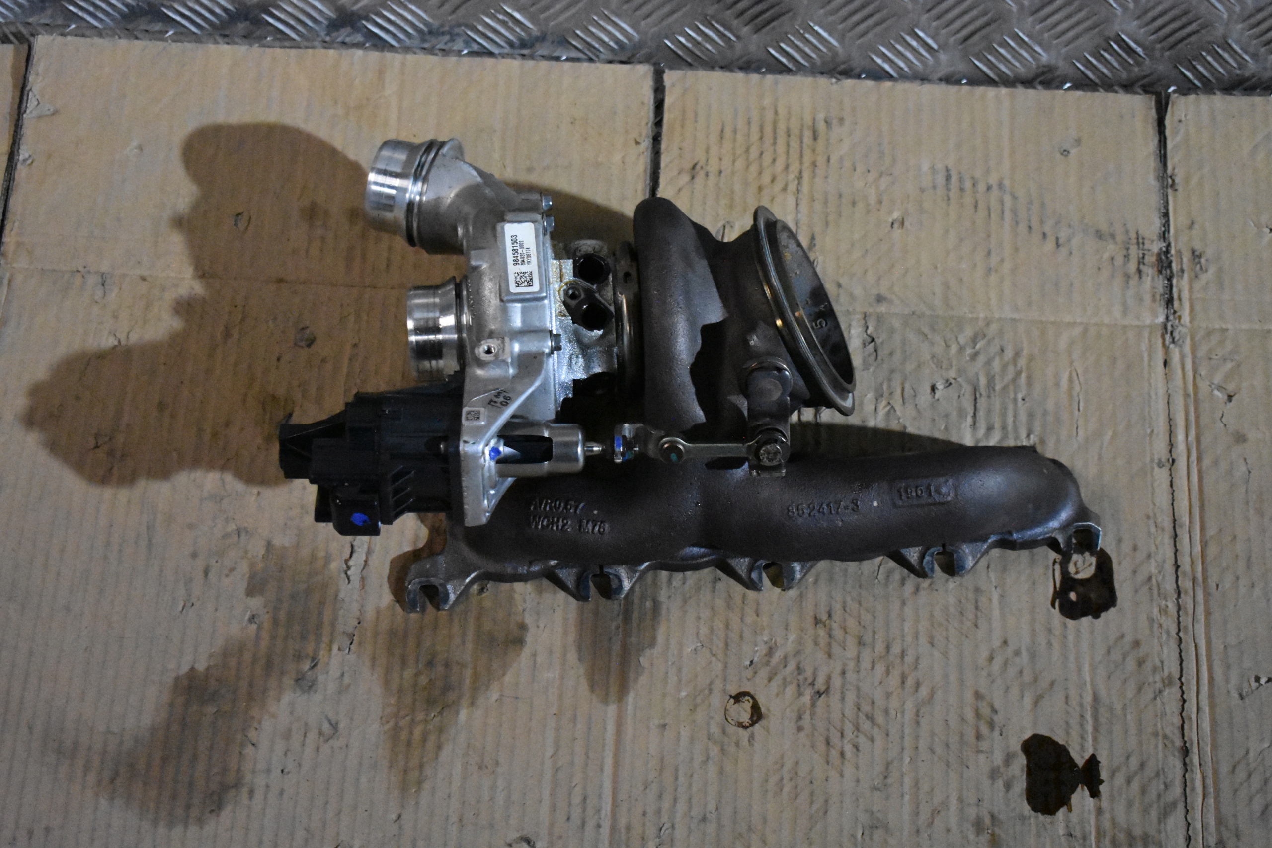 IDEALNA TURBINA BMW G01 G02 G30 1