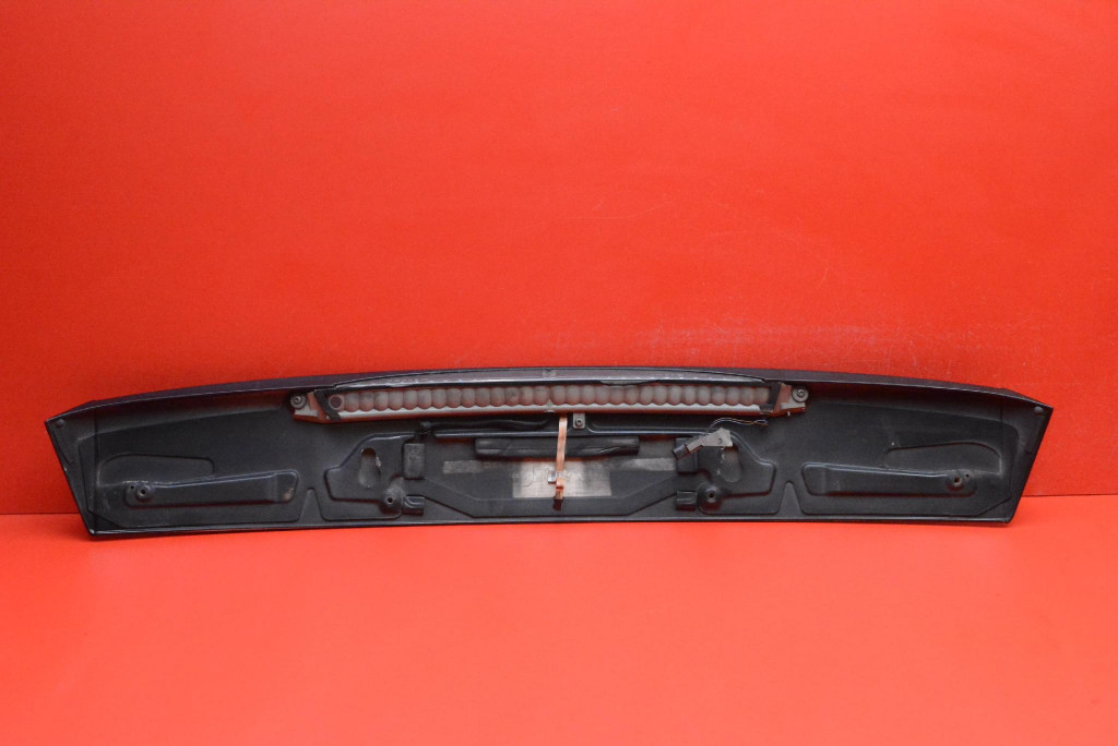 SPOILER spoiler schwarzer Leuchte STOPU BMW E61 KOMBI LIFT 07-10