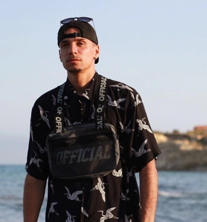 STYLOWA Torba nerka saszetka na klatkę piersiową Marka inna